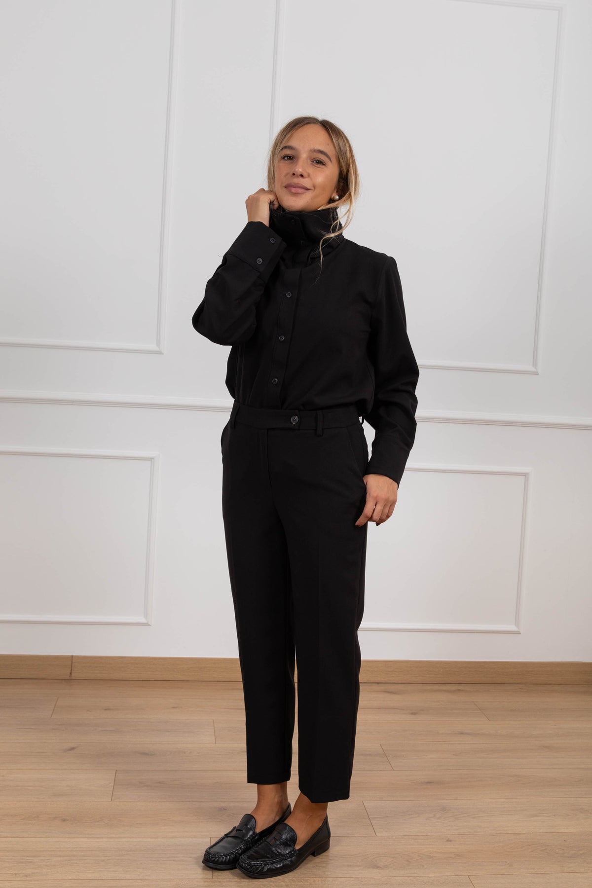 Pantalone a sigaretta variante nero Tensione IN