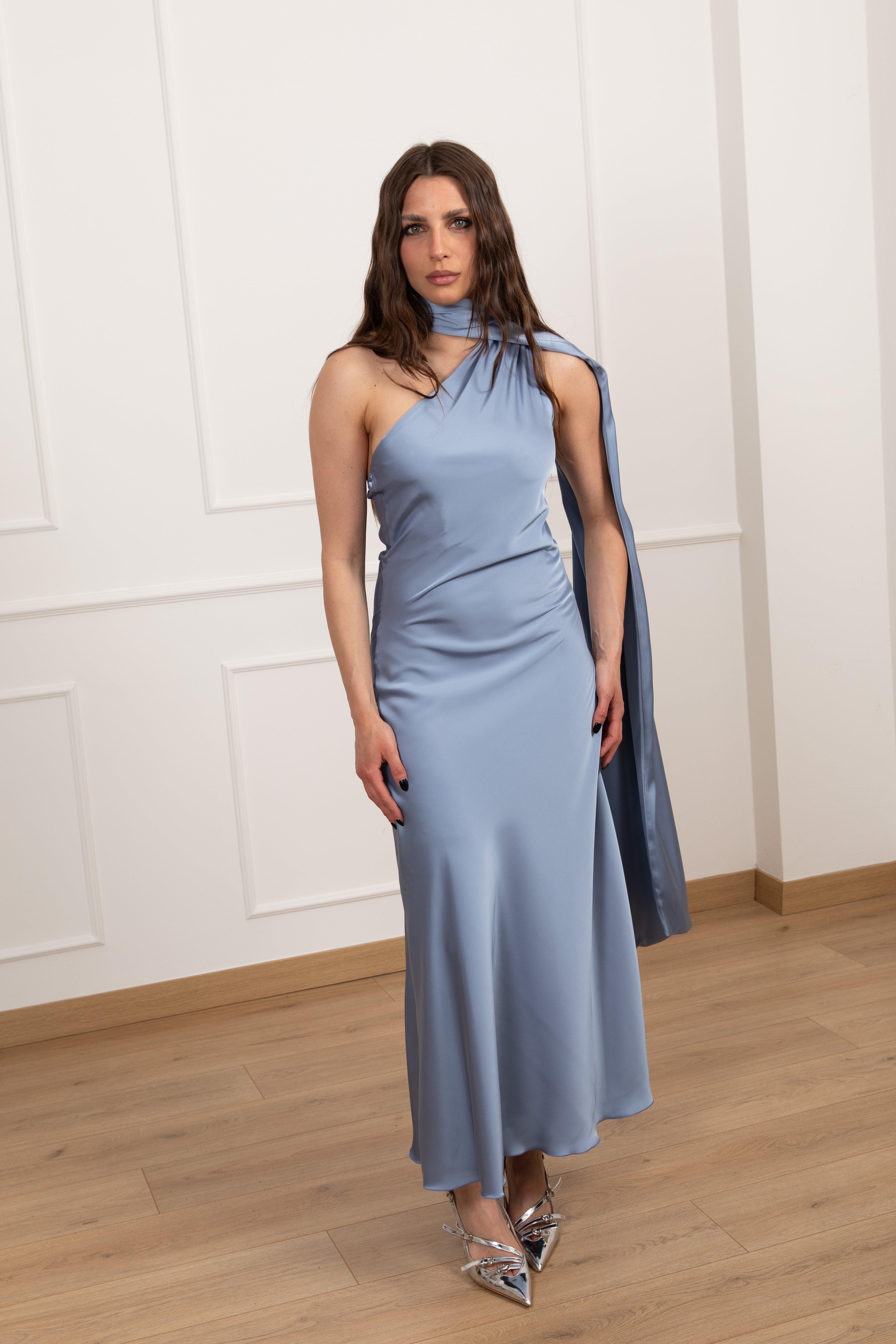 Abito lungo con foulard ViCOLO