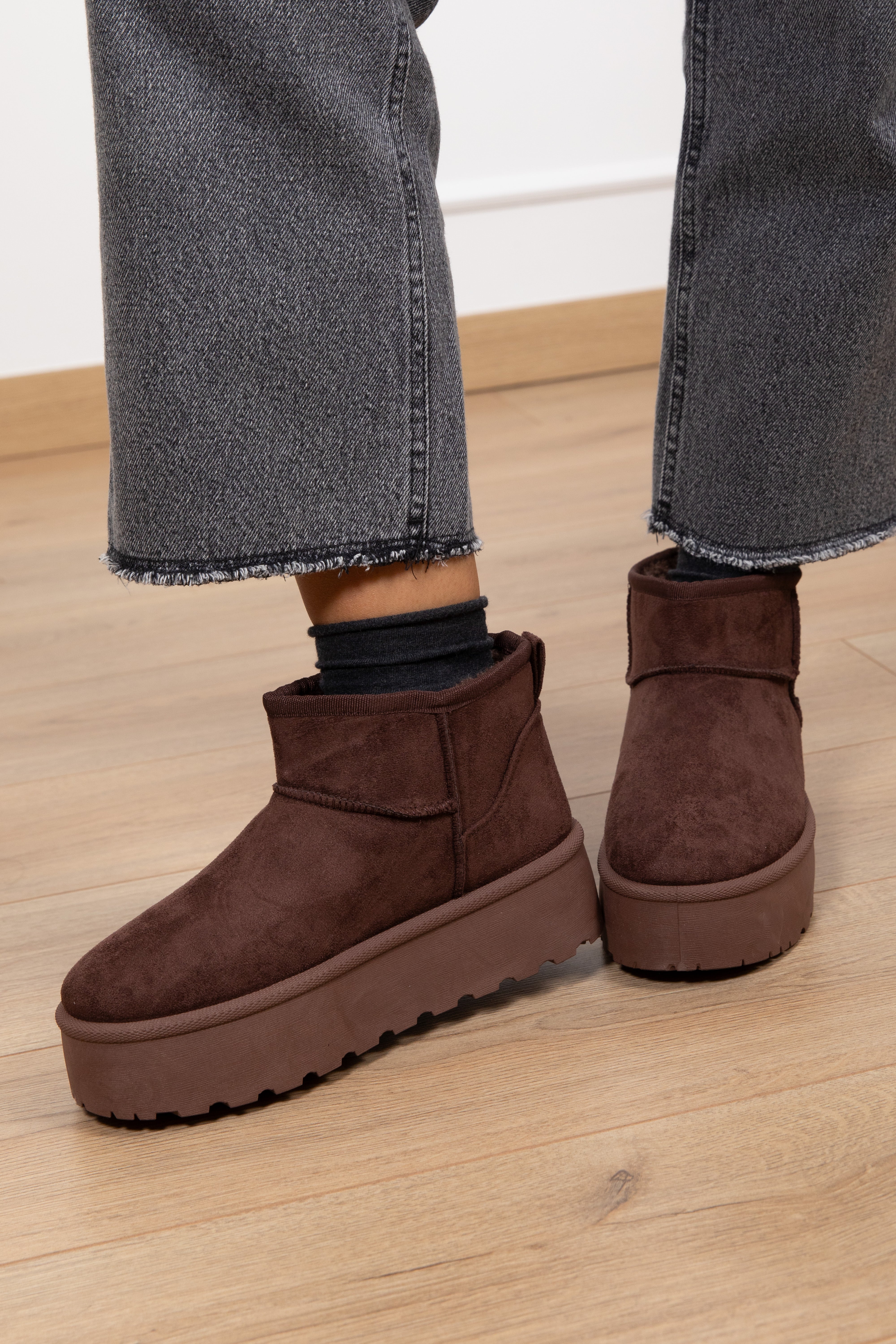 Stivaletto platform in camoscio Susy Mix