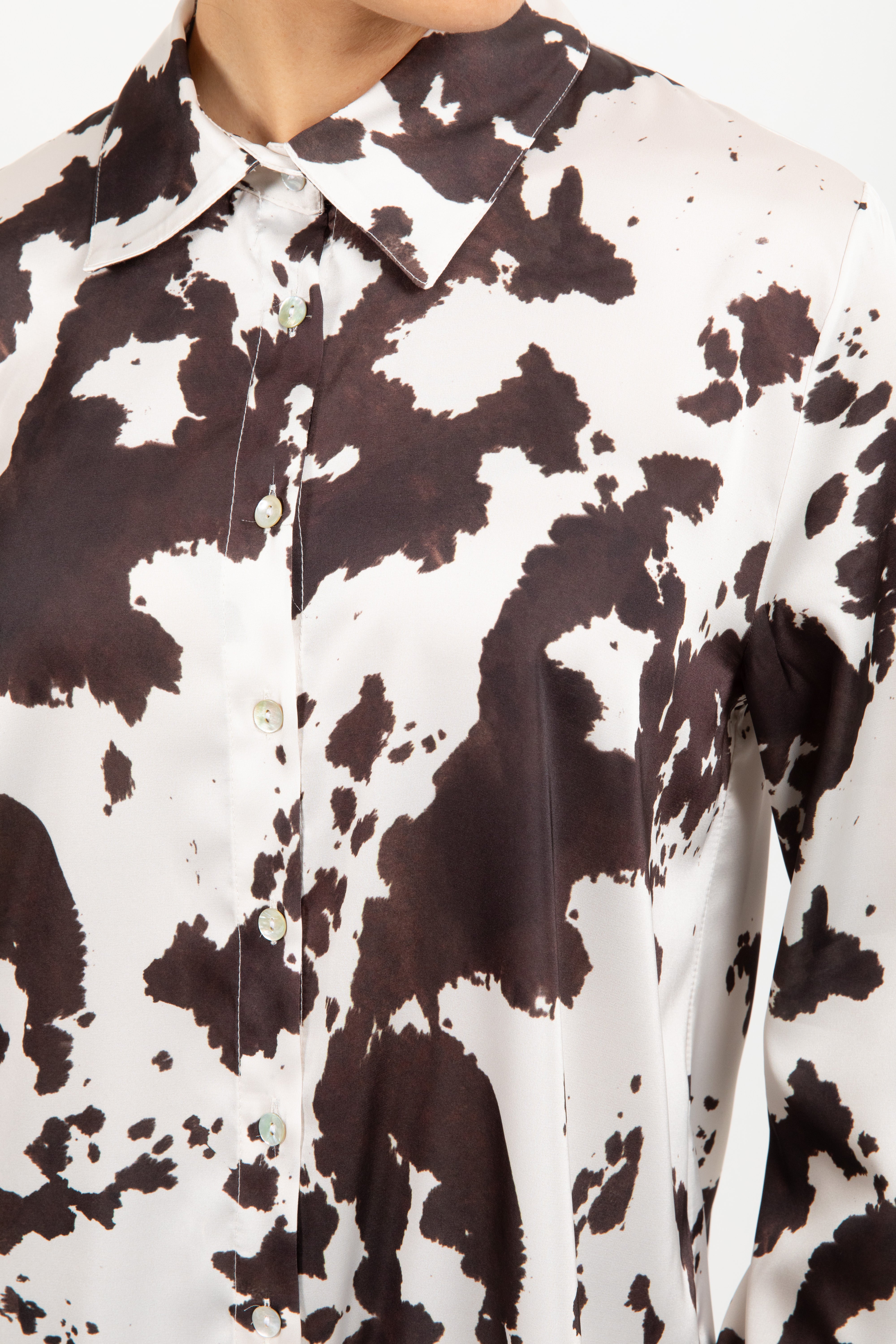 Camicia in viscosa cow print ViCOLO