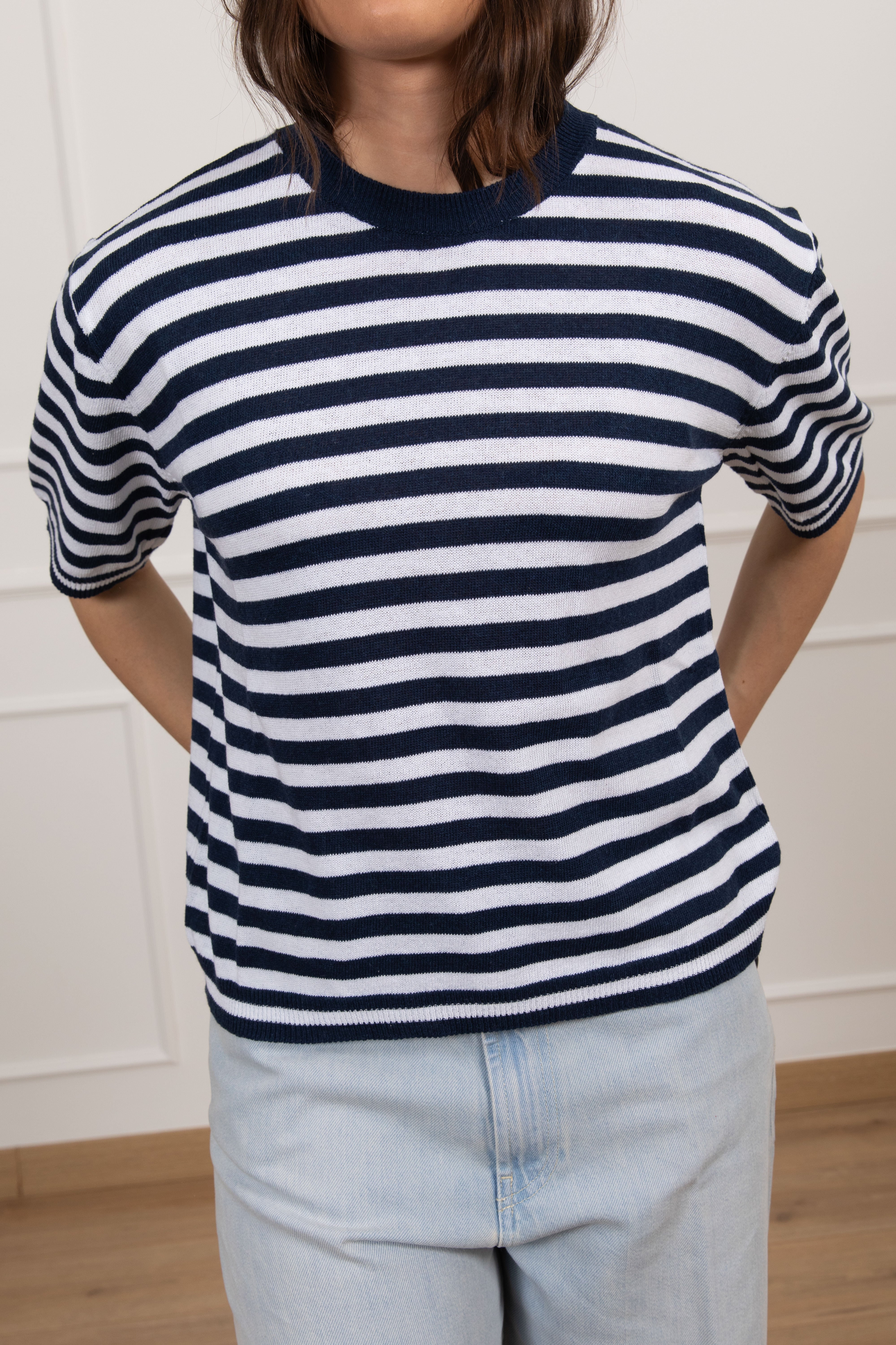 T-shirt in maglia a righe Motel