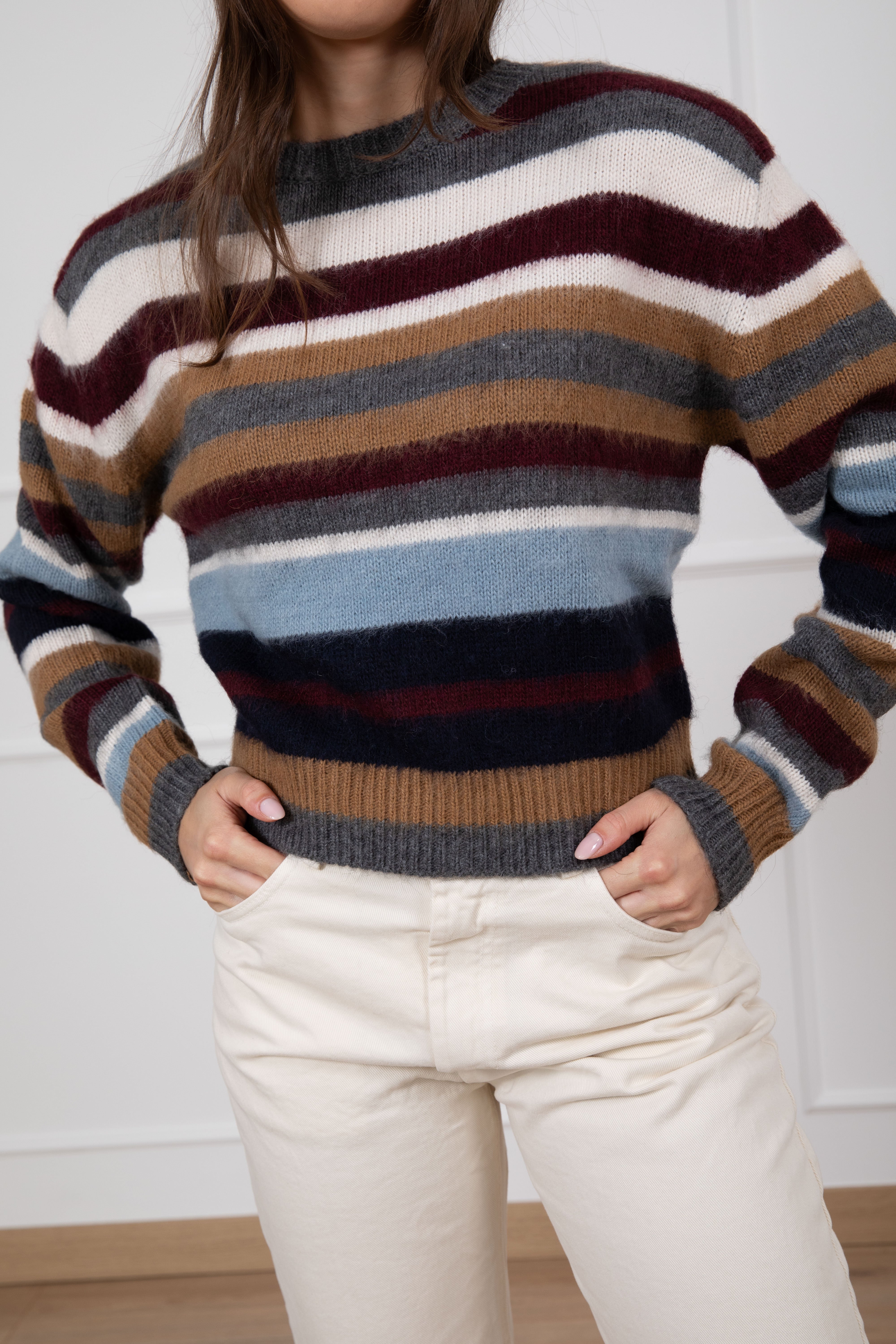 Pull a righe con spallina imbottita ViCOLO