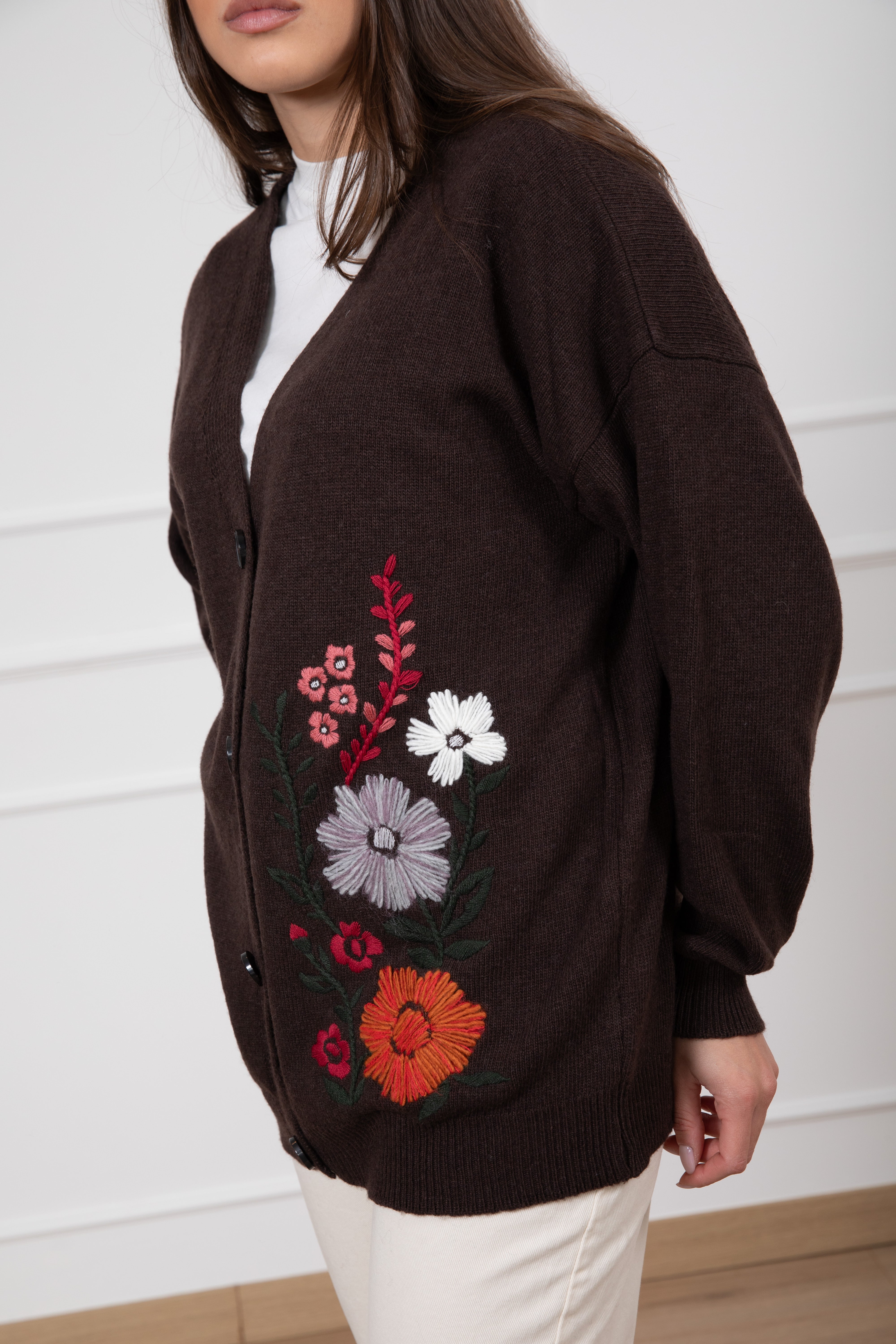 Cardigan con ricamo fiore ViCOLO