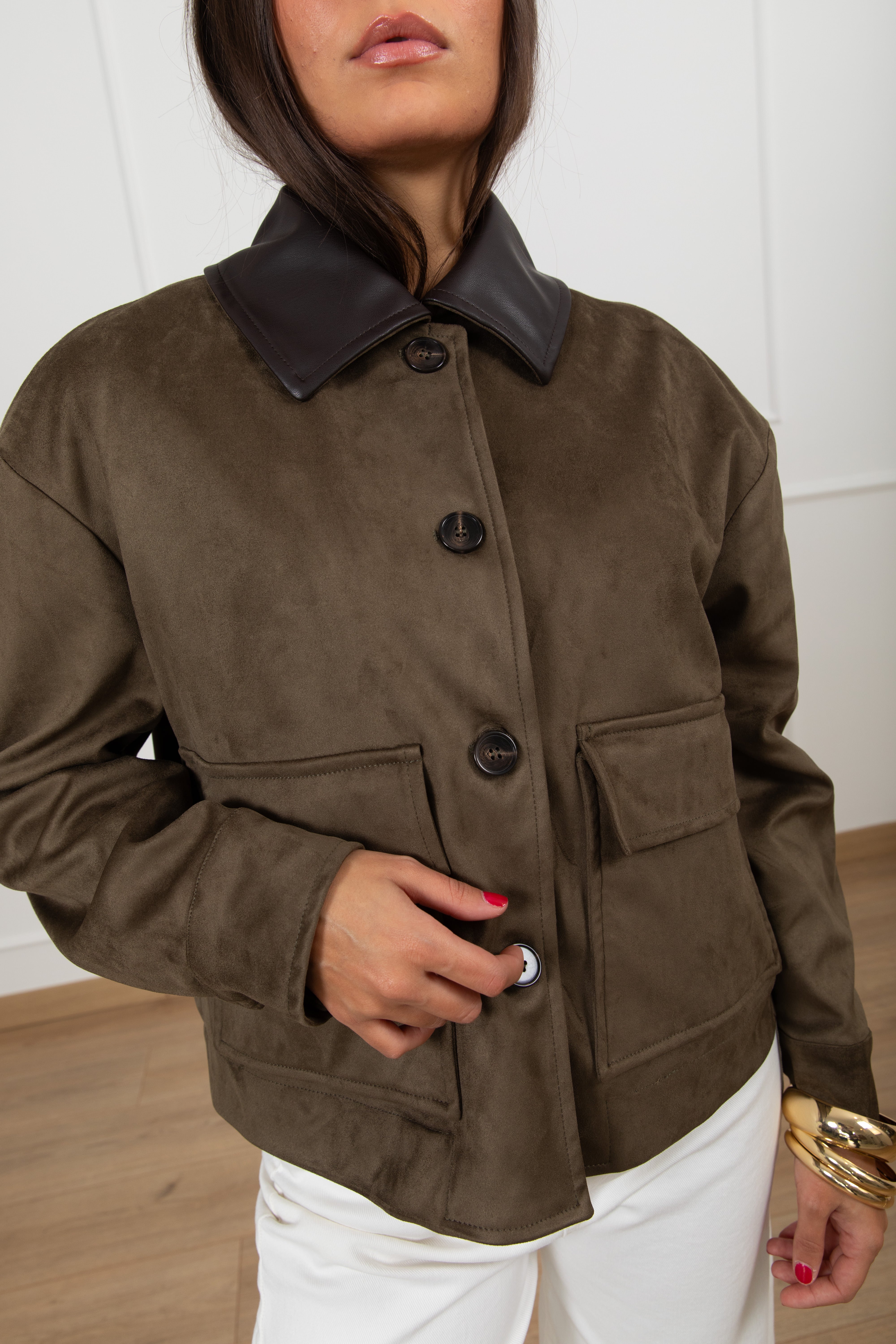 Giaccone in eco-camoscio con colletto in eco-pelle Tensione IN