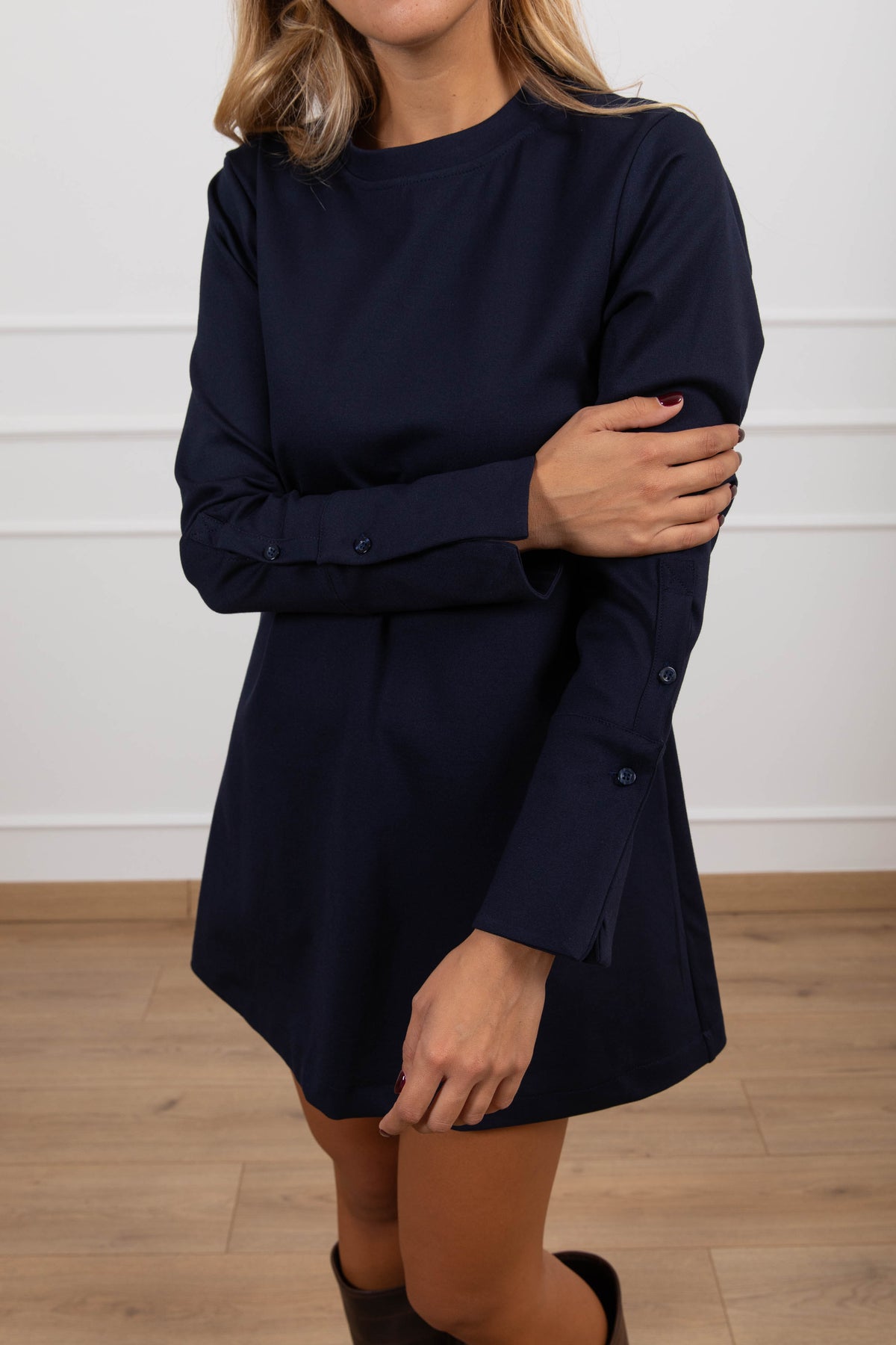 Mini abito in punto milano con polsino camicia variante blu Tensione IN