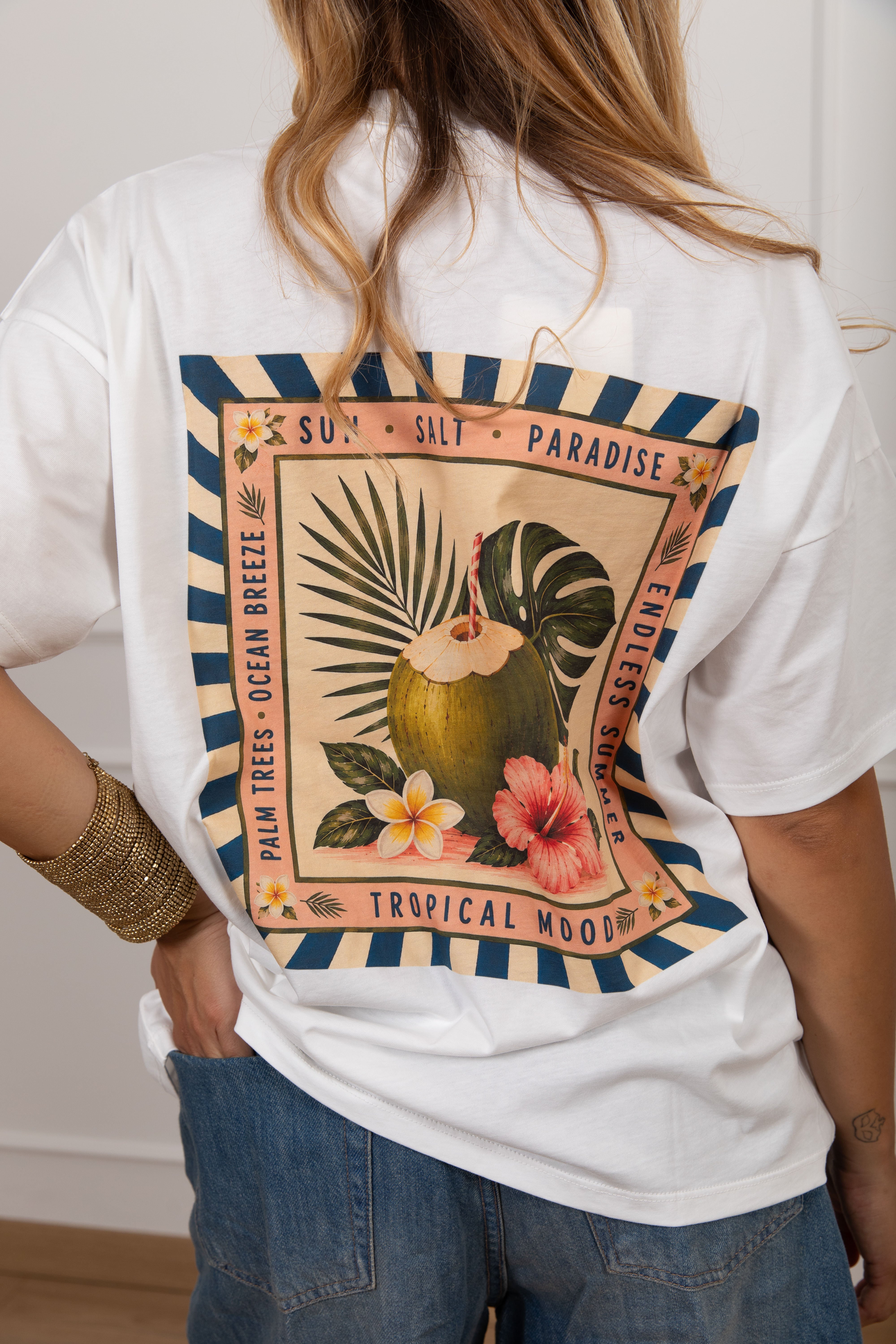 T-shirt stampa "Tropical mood" sul retro ViCOLO