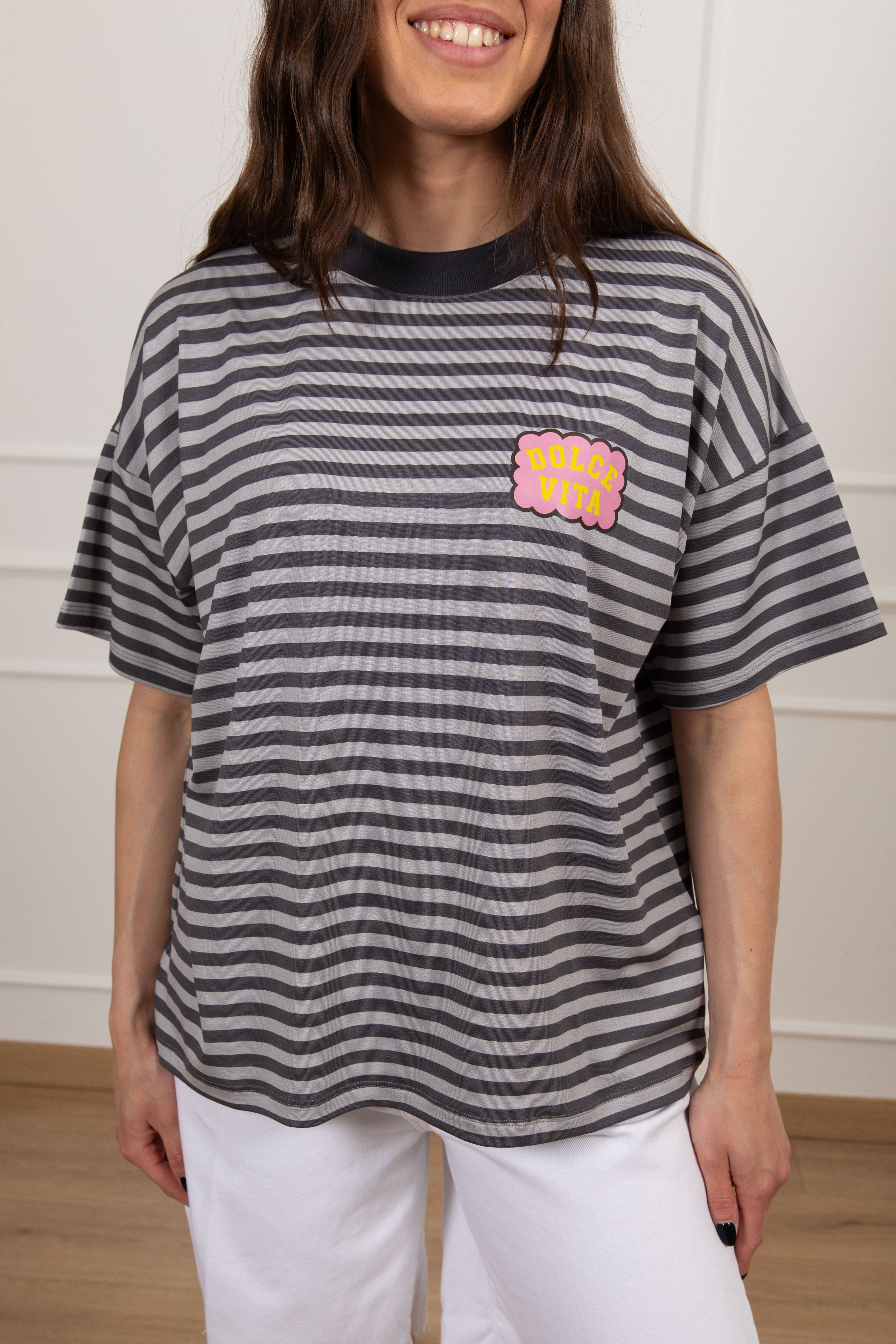 T-shirt a righe "Dolce Vita" ViCOLO