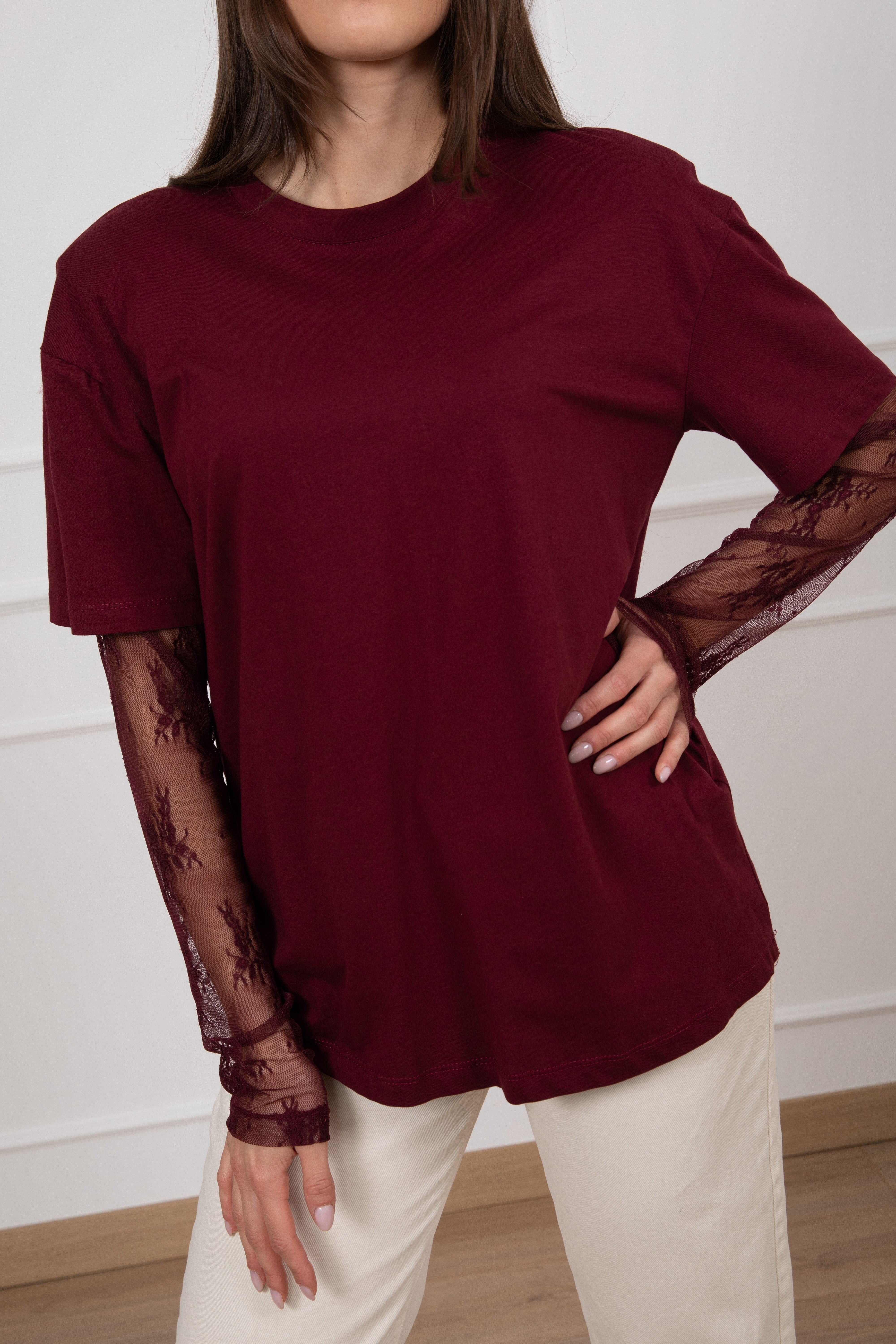 T-shirt con manica in pizzo Dixie