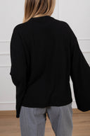 Pull girocollo manica svasata variante nero ViCOLO
