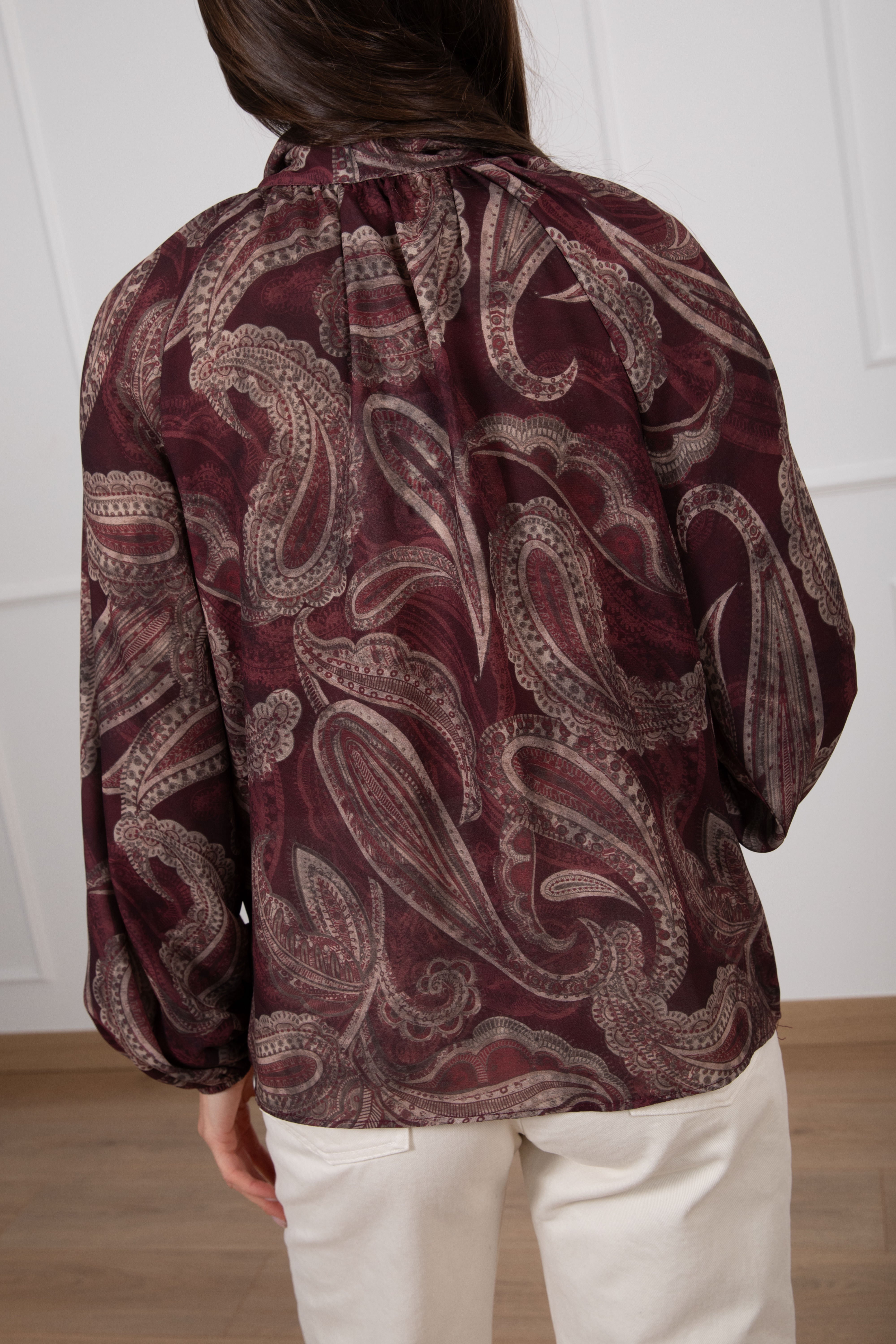 Blusa fantasia bordeaux con fiocco Susy Mix