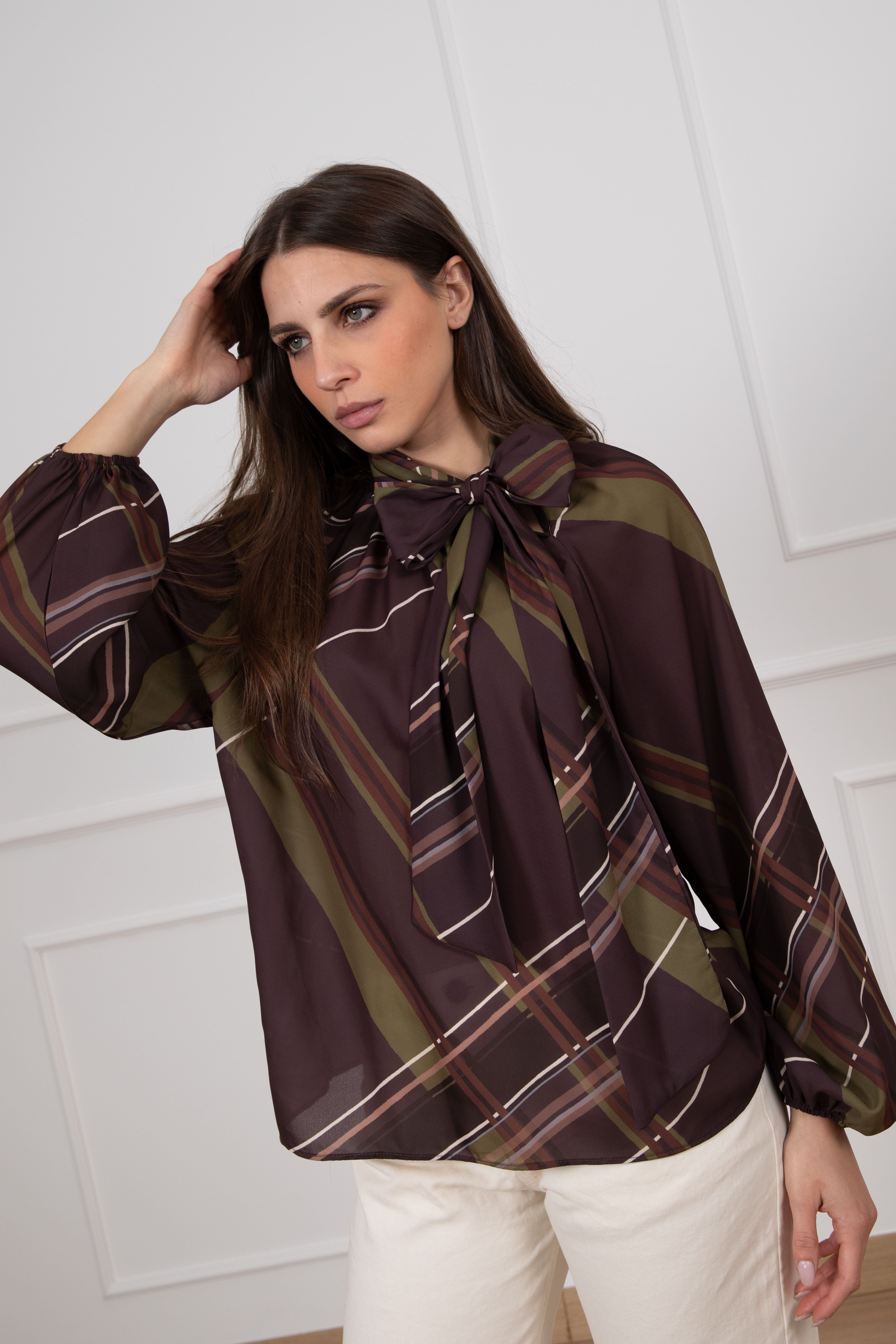 Blusa macro-check con fiocco Susy Mix