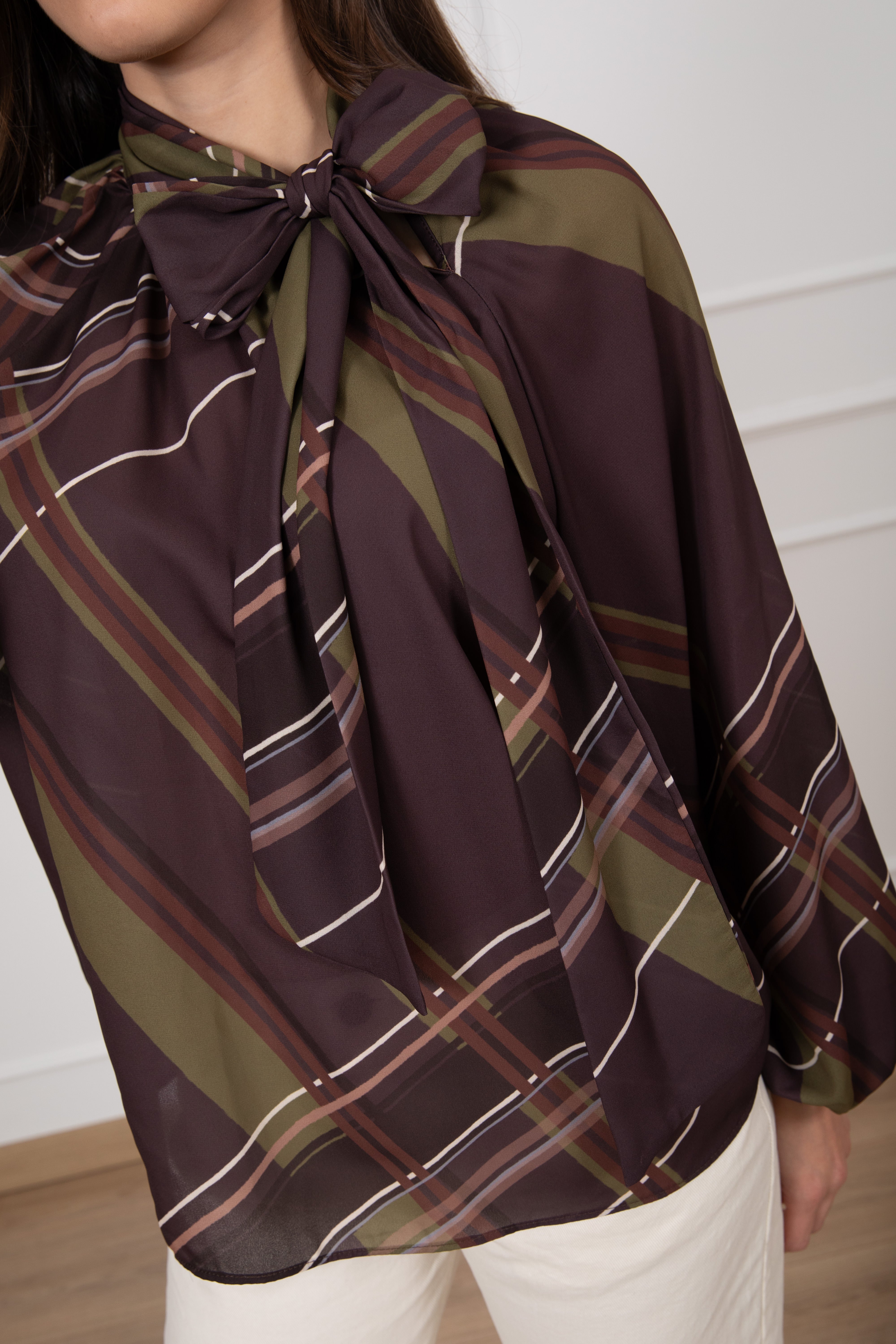 Blusa macro-check con fiocco Susy Mix