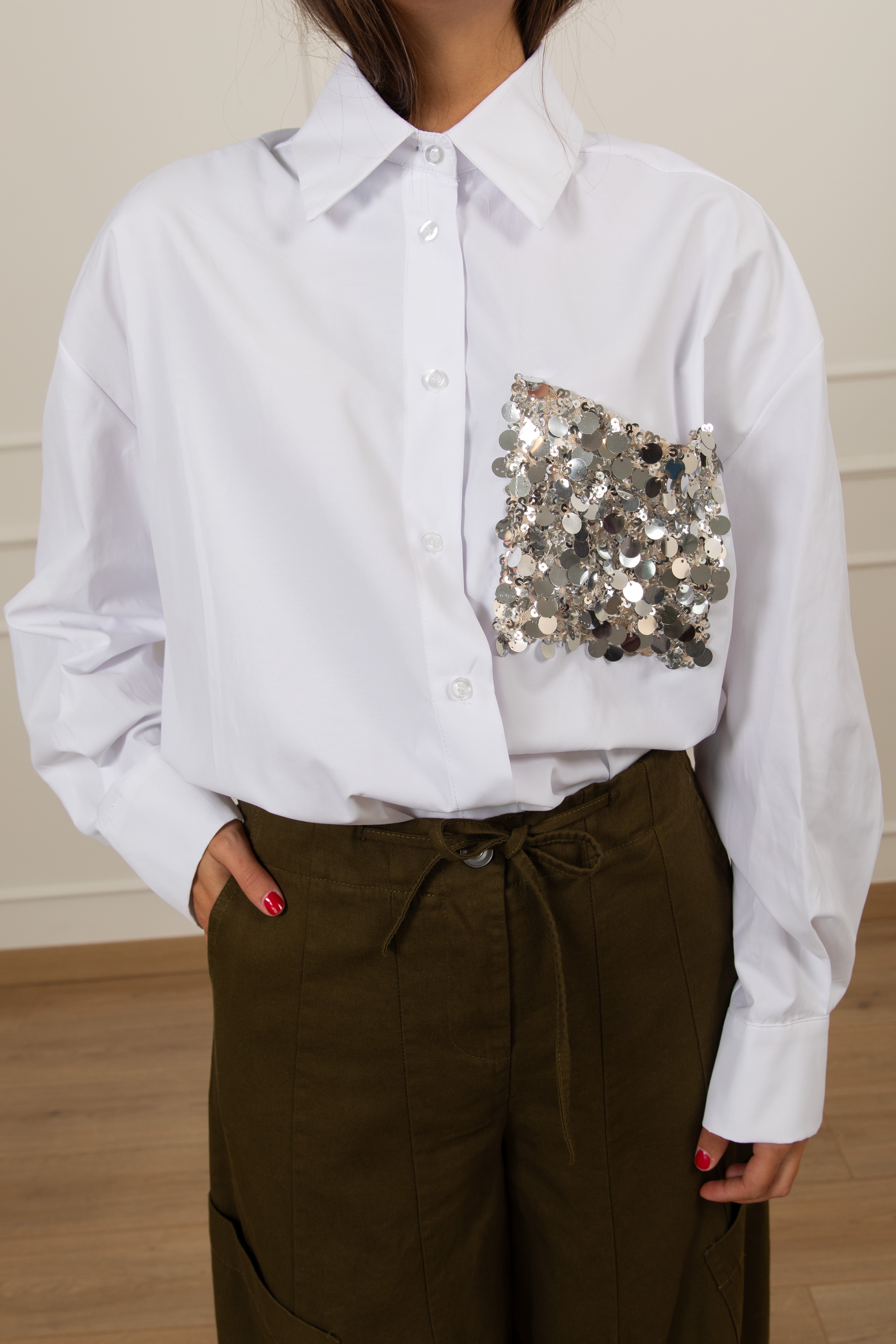 Camicia over-size con tasca paillettes Tensione IN