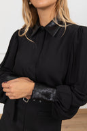 Camicia in crepe con dettagli in eco-pelle intrecciata variante nero Motel