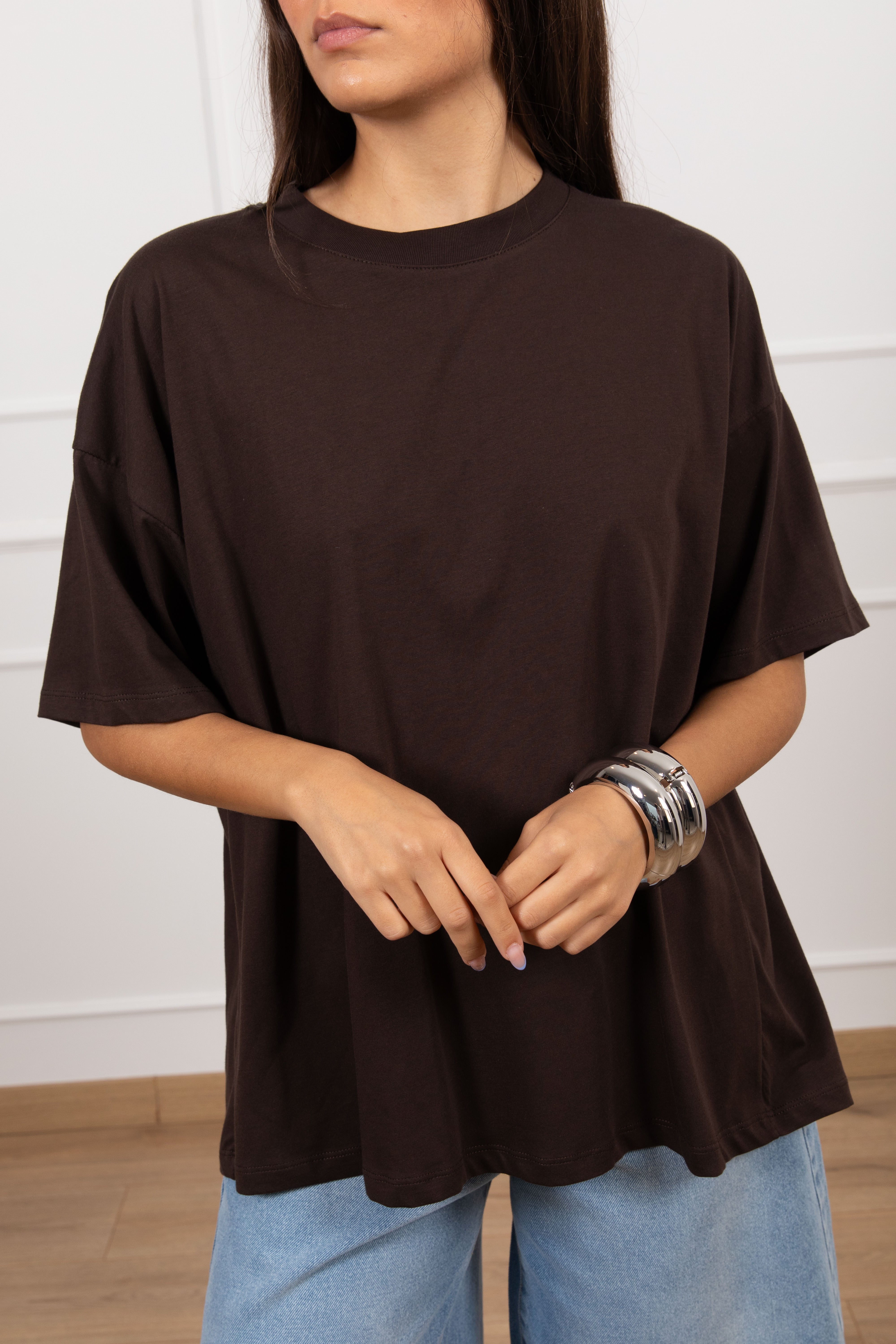 T-shirt over-size con spacco sul retro ViCOLO