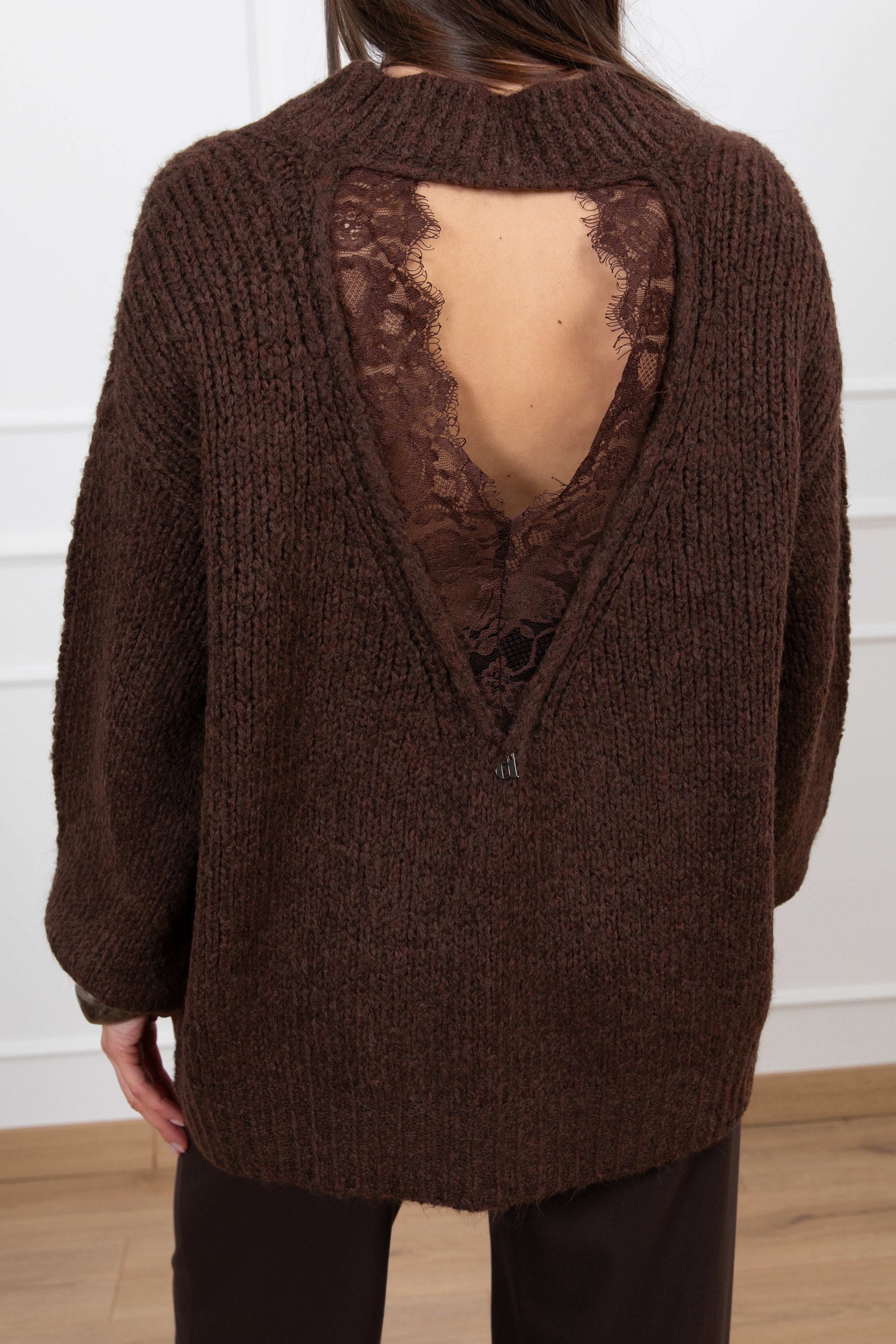 Maxi-pull in lana grossa con inserto in pizzo Dixie