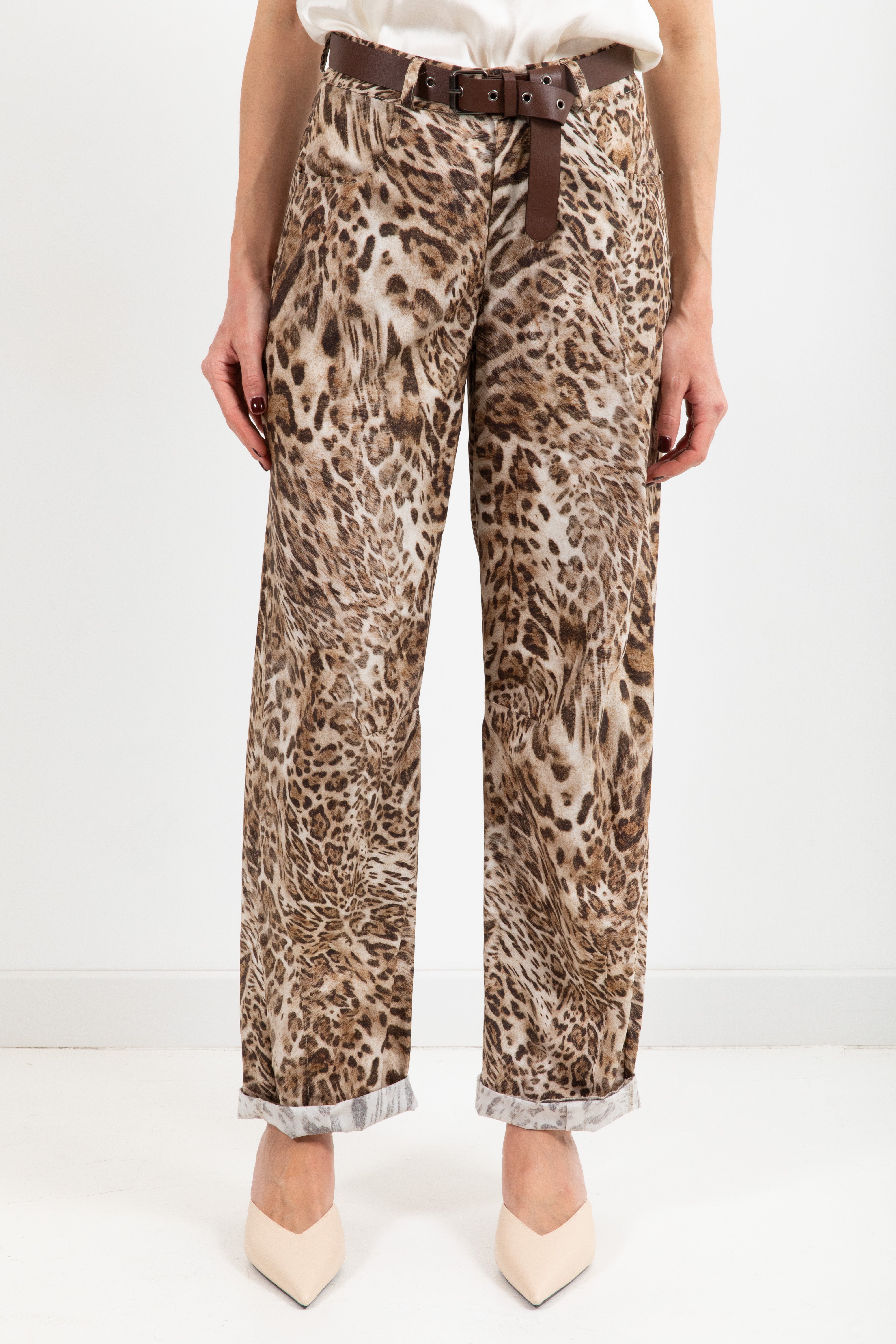 Pantalone egg-fit in cotone fantasia animalier ViCOLO