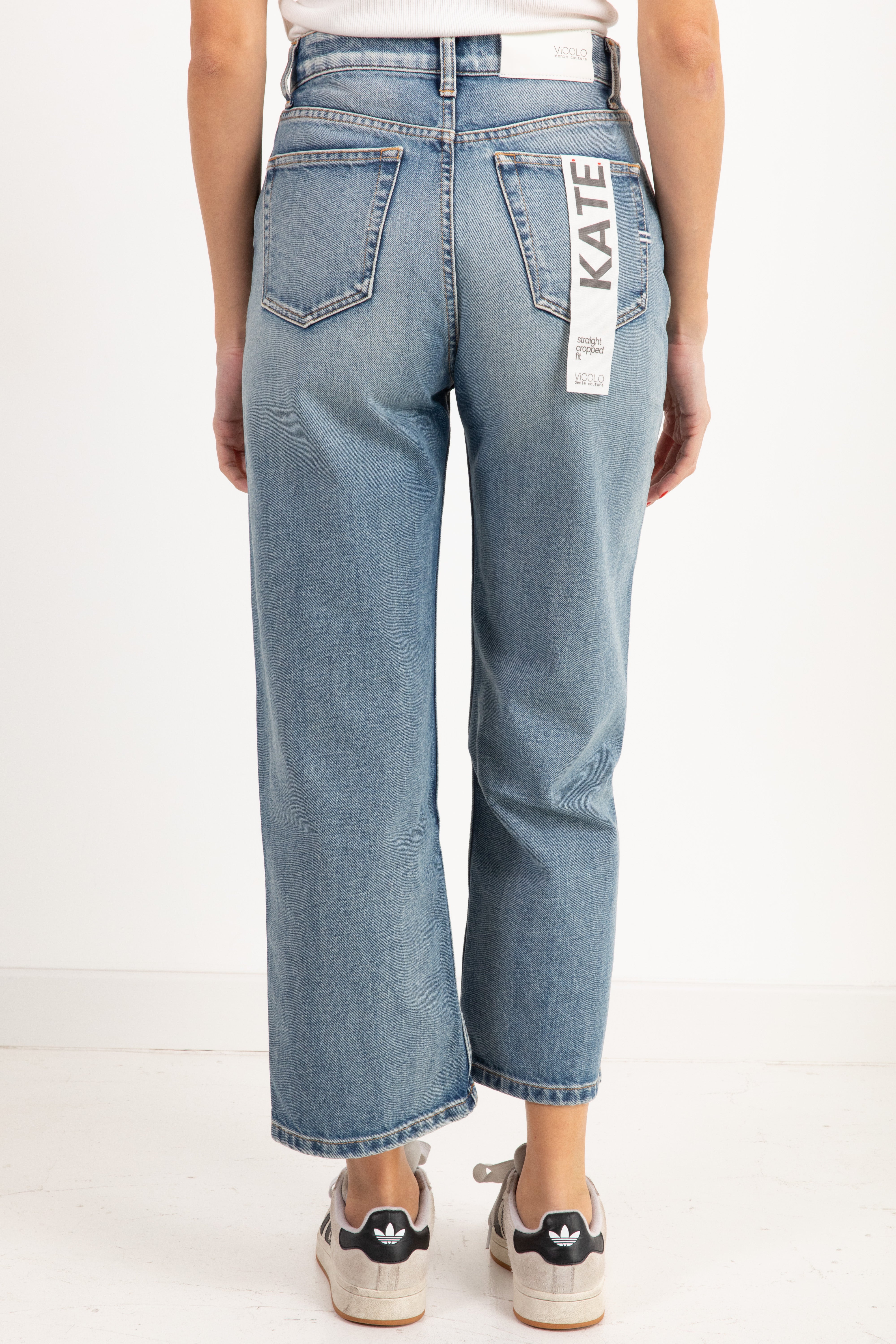 Jeans "Kate" straight cropped fit lavaggio medio ViCOLO