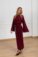 Abito t-shirt lungo con nodo e manica ampia variante bordeaux Haveone