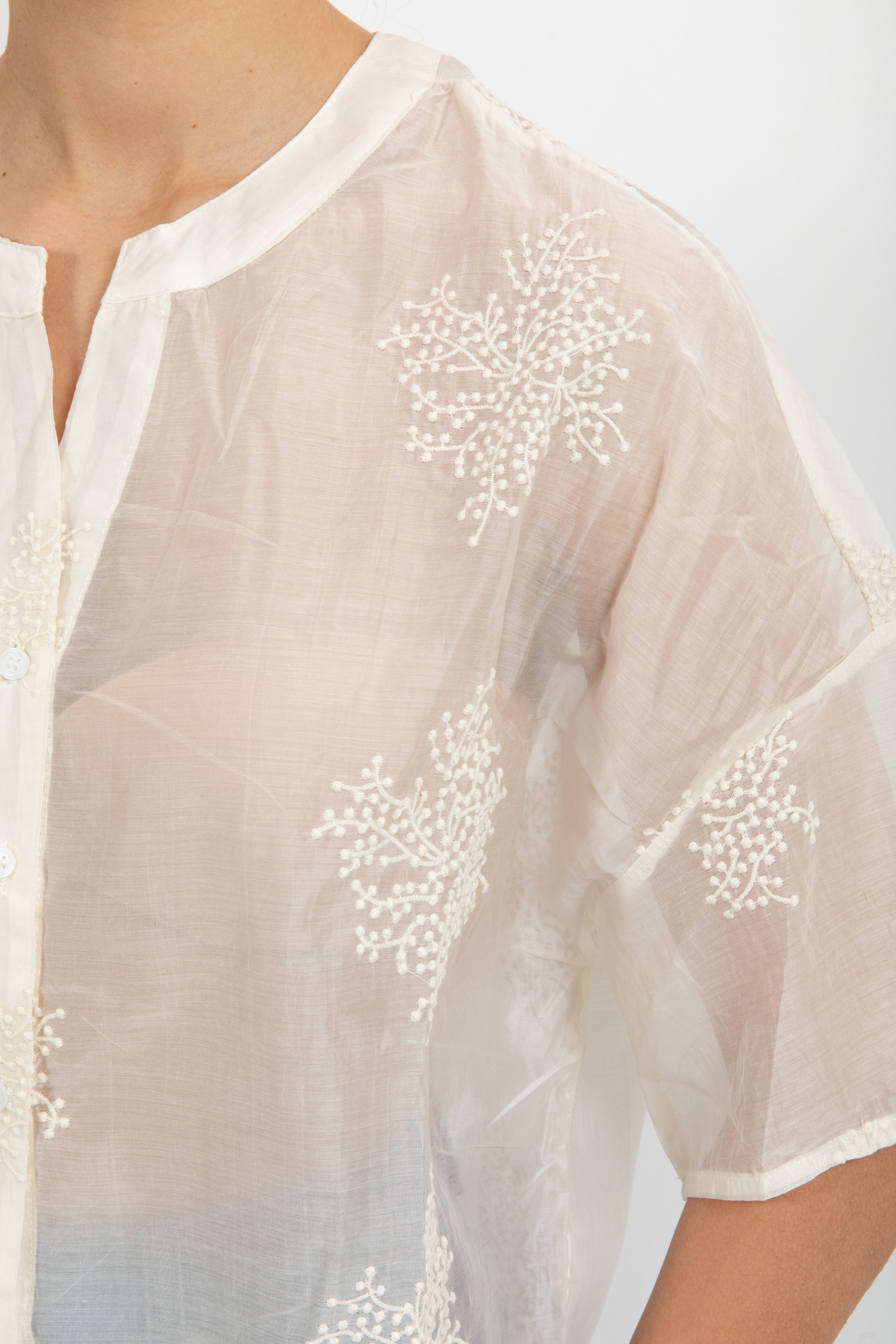 Camicia a manica corta con ricamo fiore Susy Mix