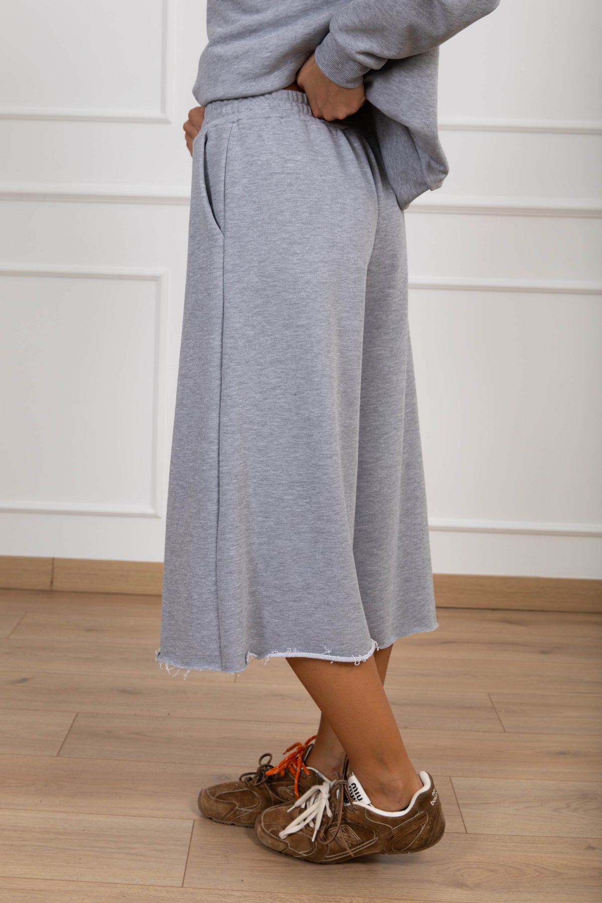 Bermudone garzato in felpa variante grigio Haveone