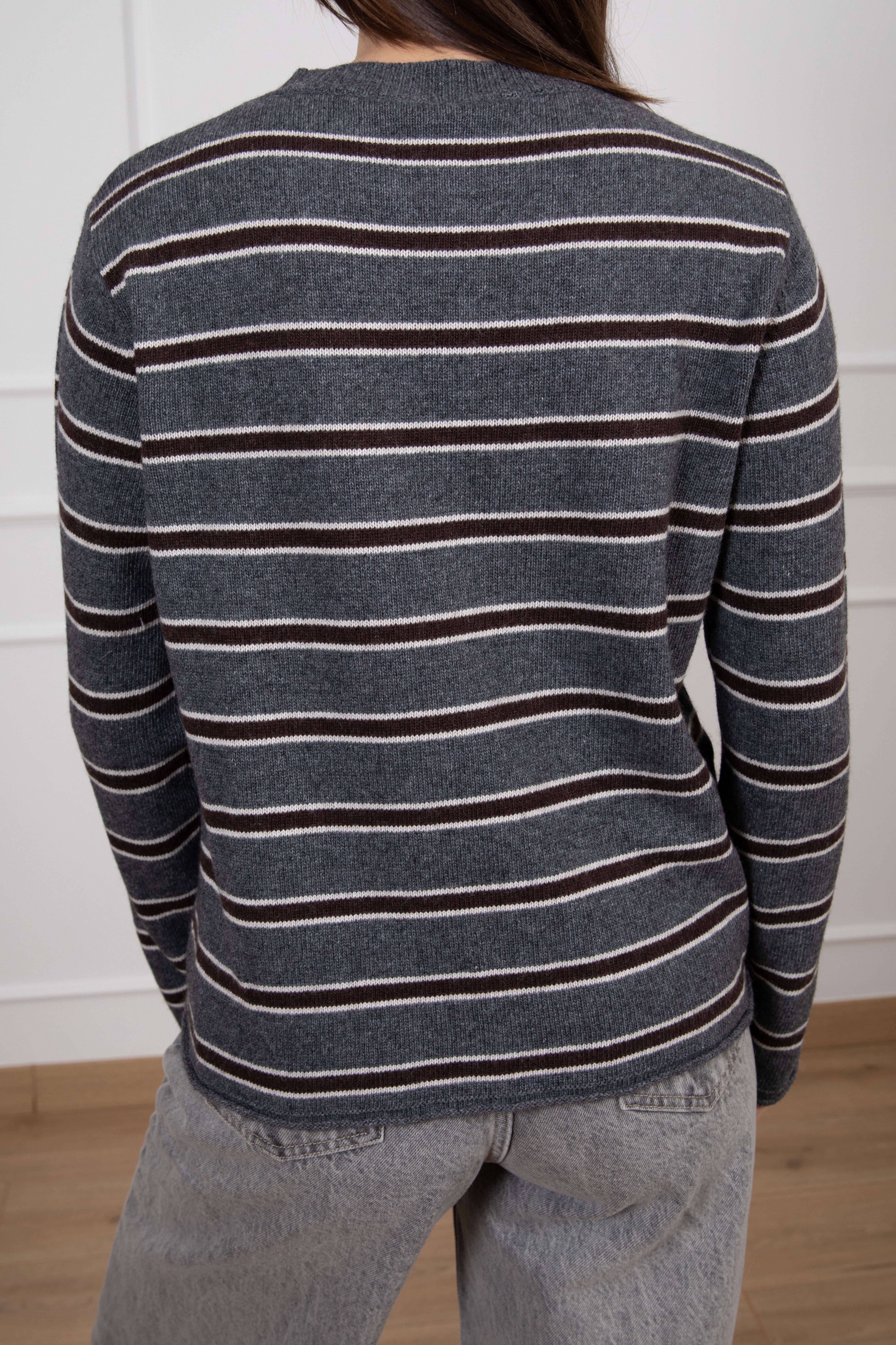 Pull girocollo a righe alternate Tensione IN