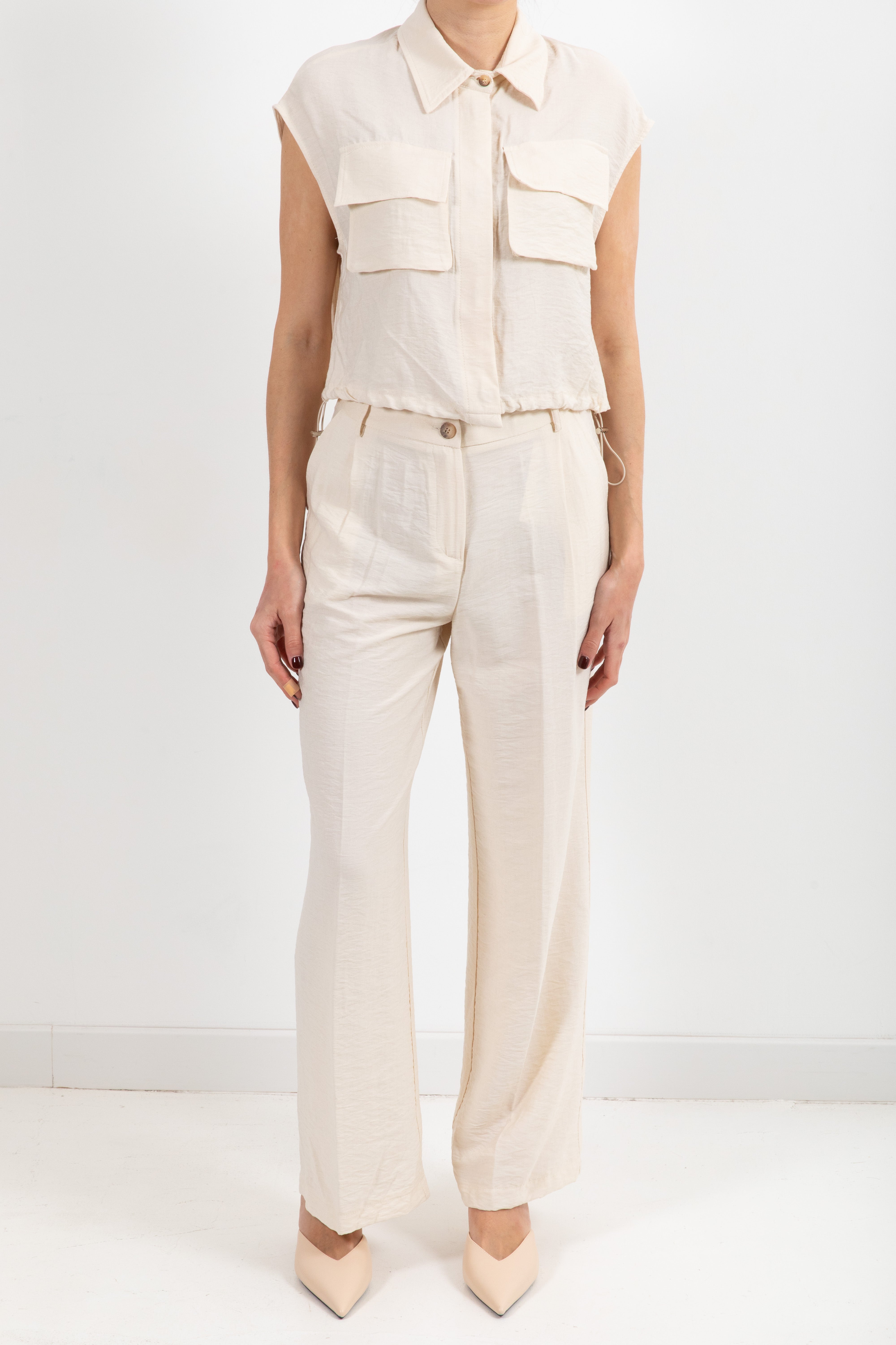 Coordinato camicia smanicata con tasche e pantalone Susy Mix