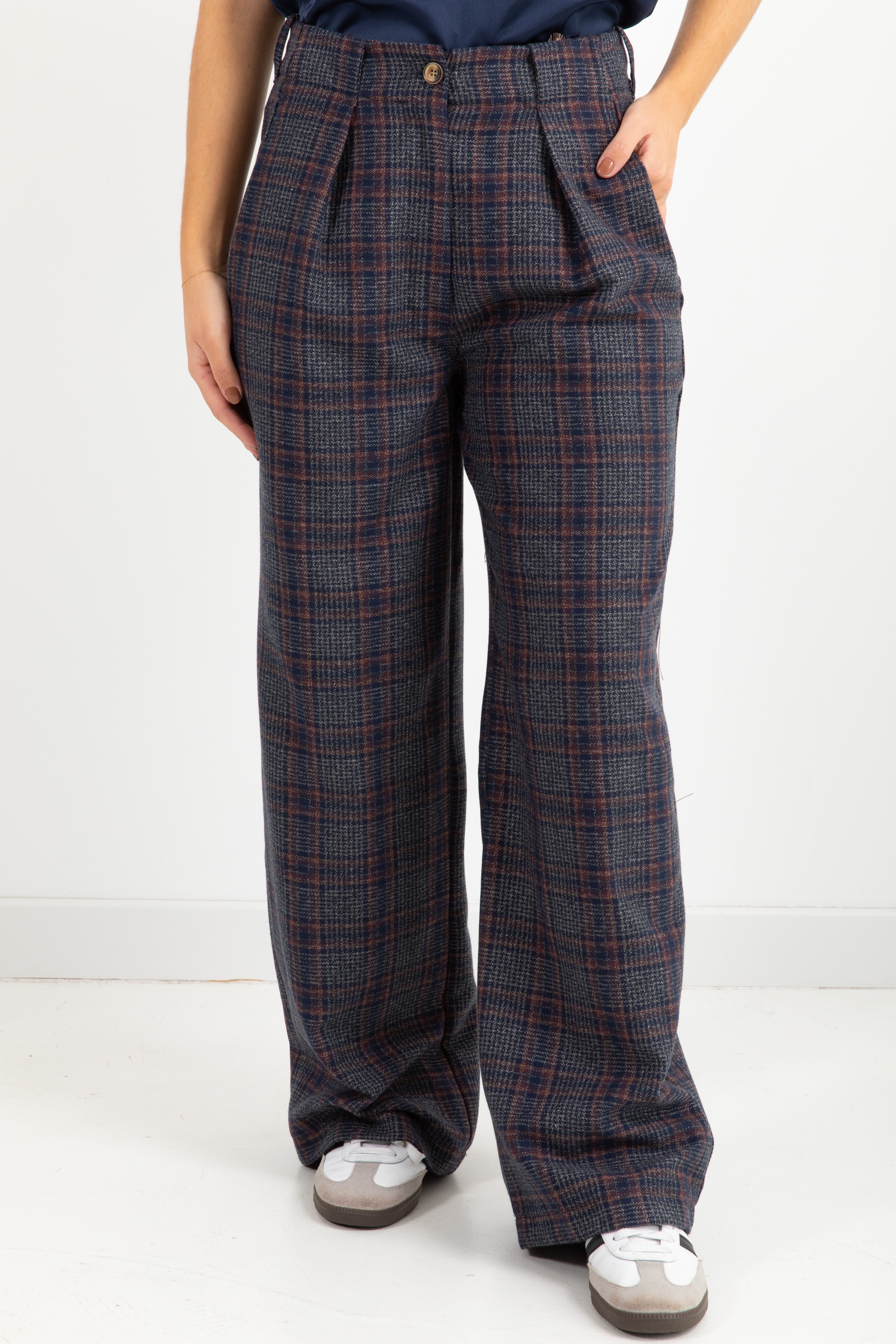 Pantalone gamba dritta con pinces principe di galles Susy Mix