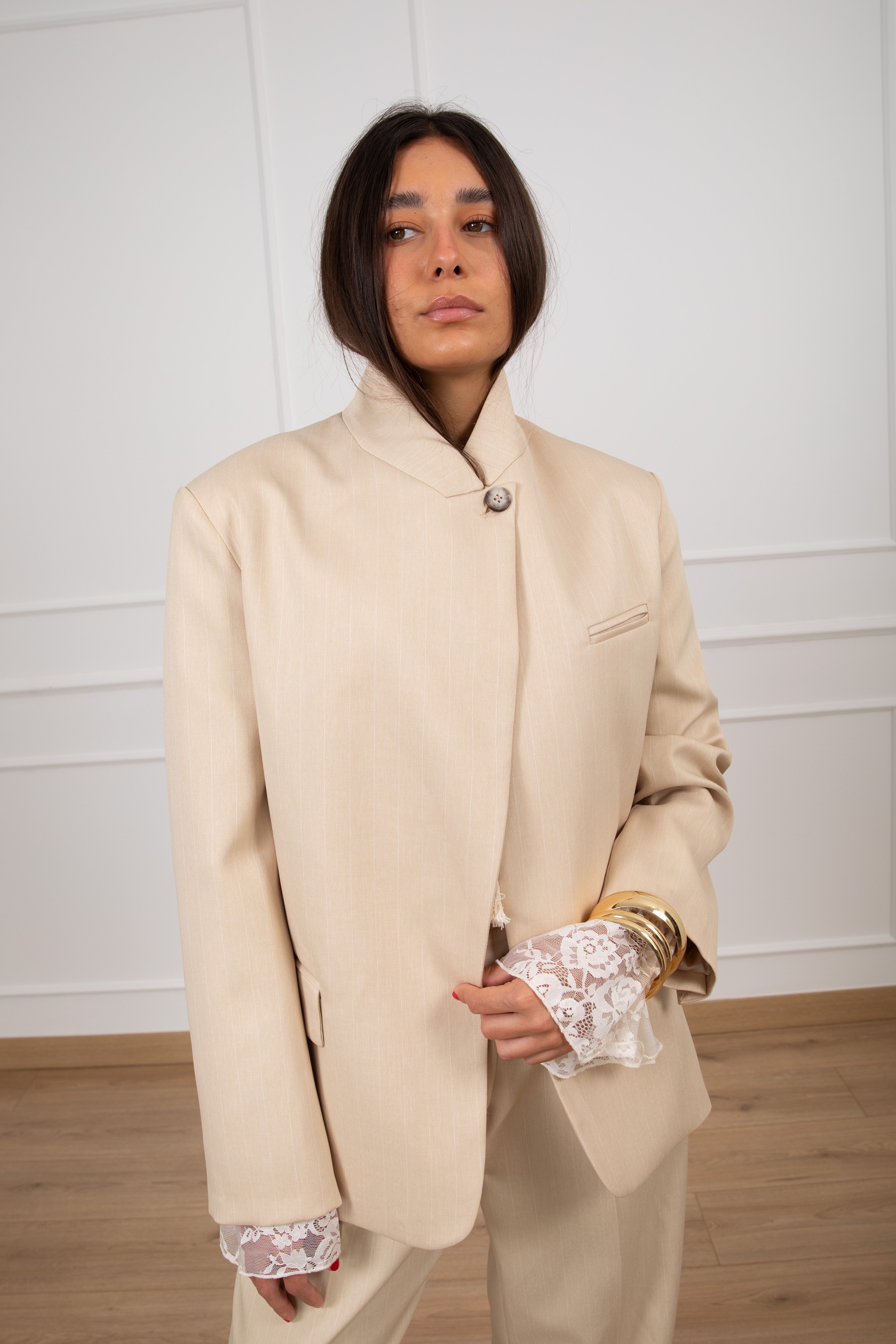 Giacca gessata lurex con bottone alto ViCOLO