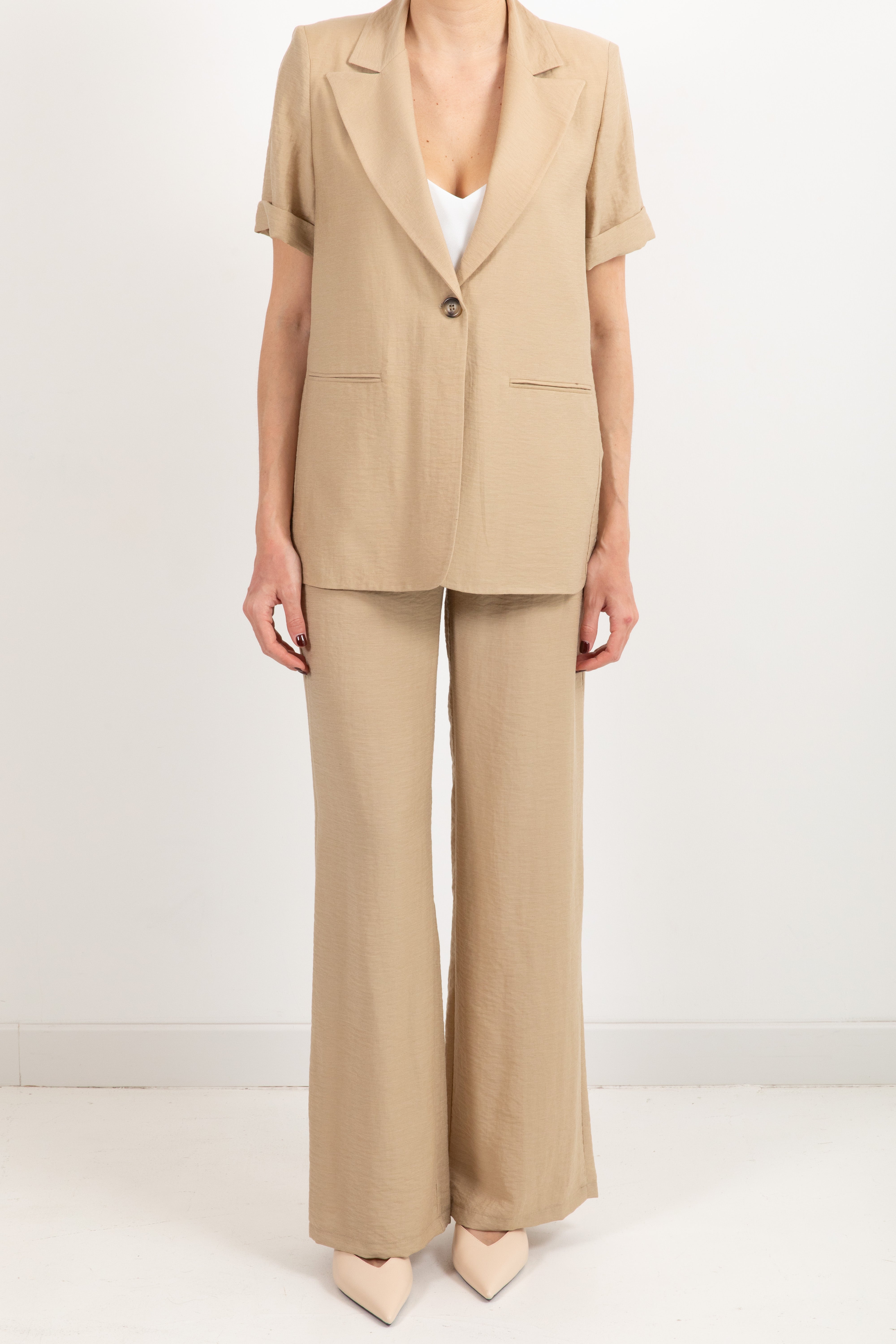 Tailleur giacca mezza manica e pantalone con elastico sul retro Dixie
