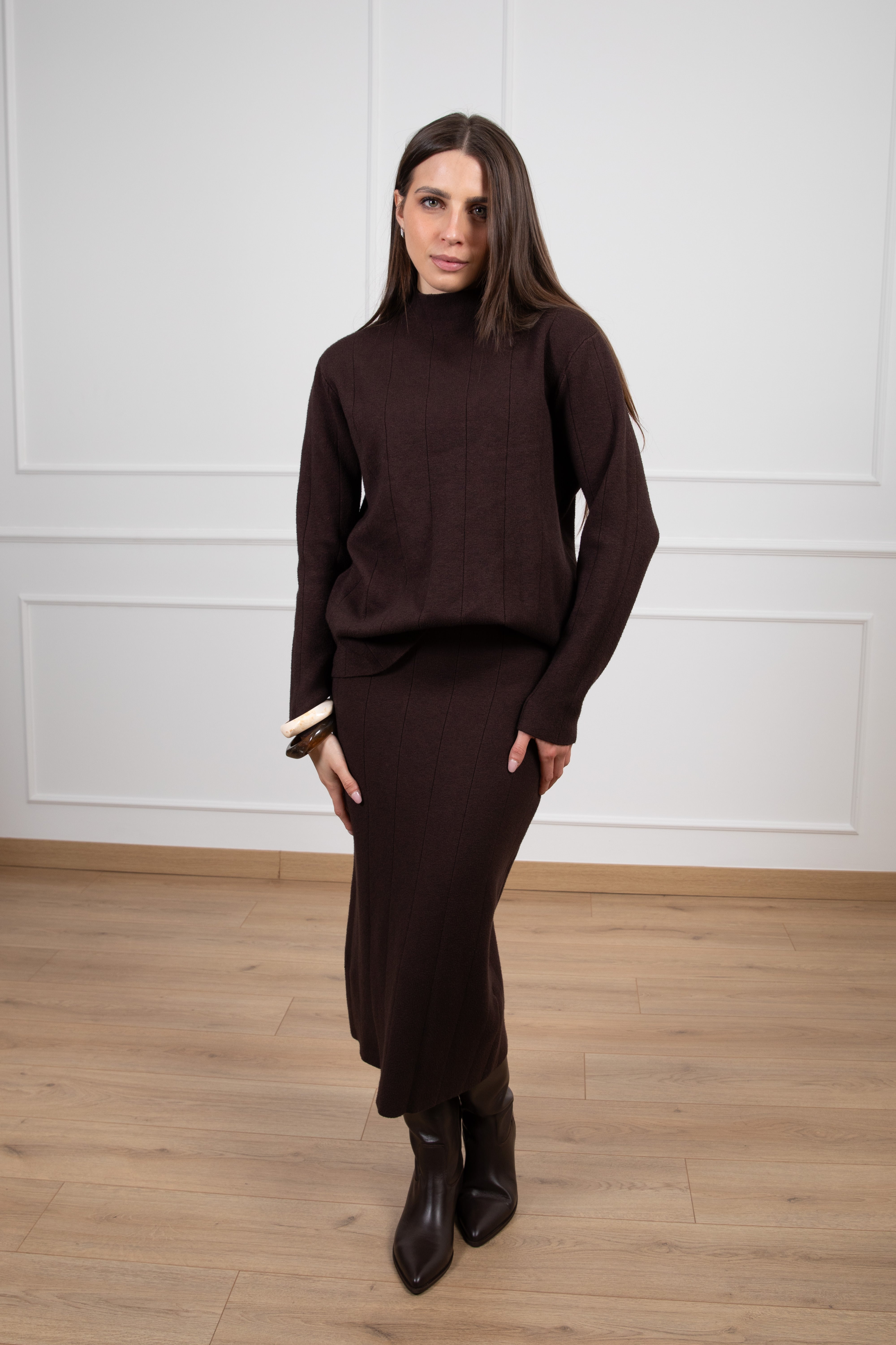 Coordinato pull mezzo-collo e gonna midi in maglia Susy Mix