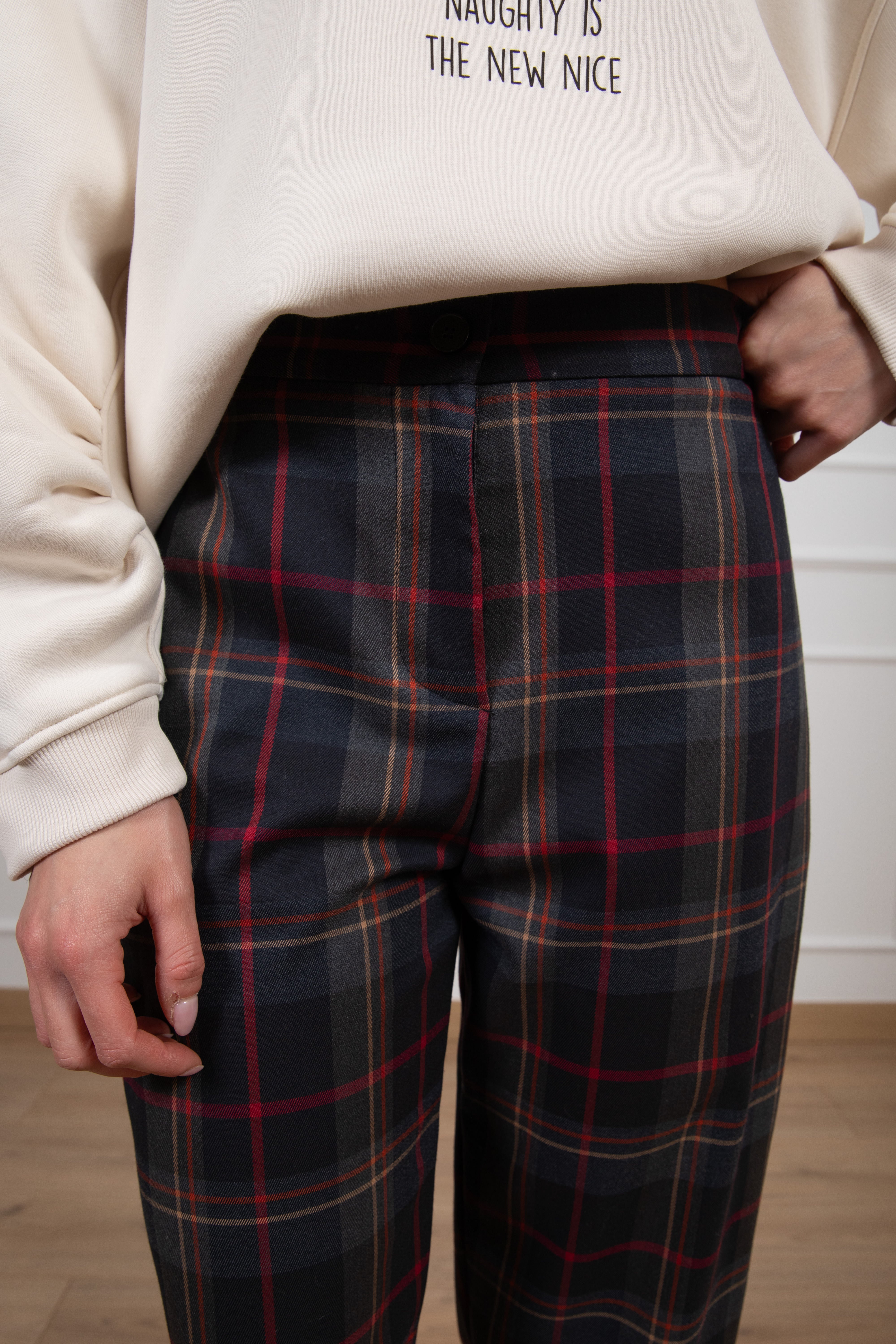 Pantalone tartan carrot-fit con elastico sul retro ViCOLO