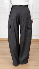 Pantalone cargo in viscosa variante antracite Tensione IN