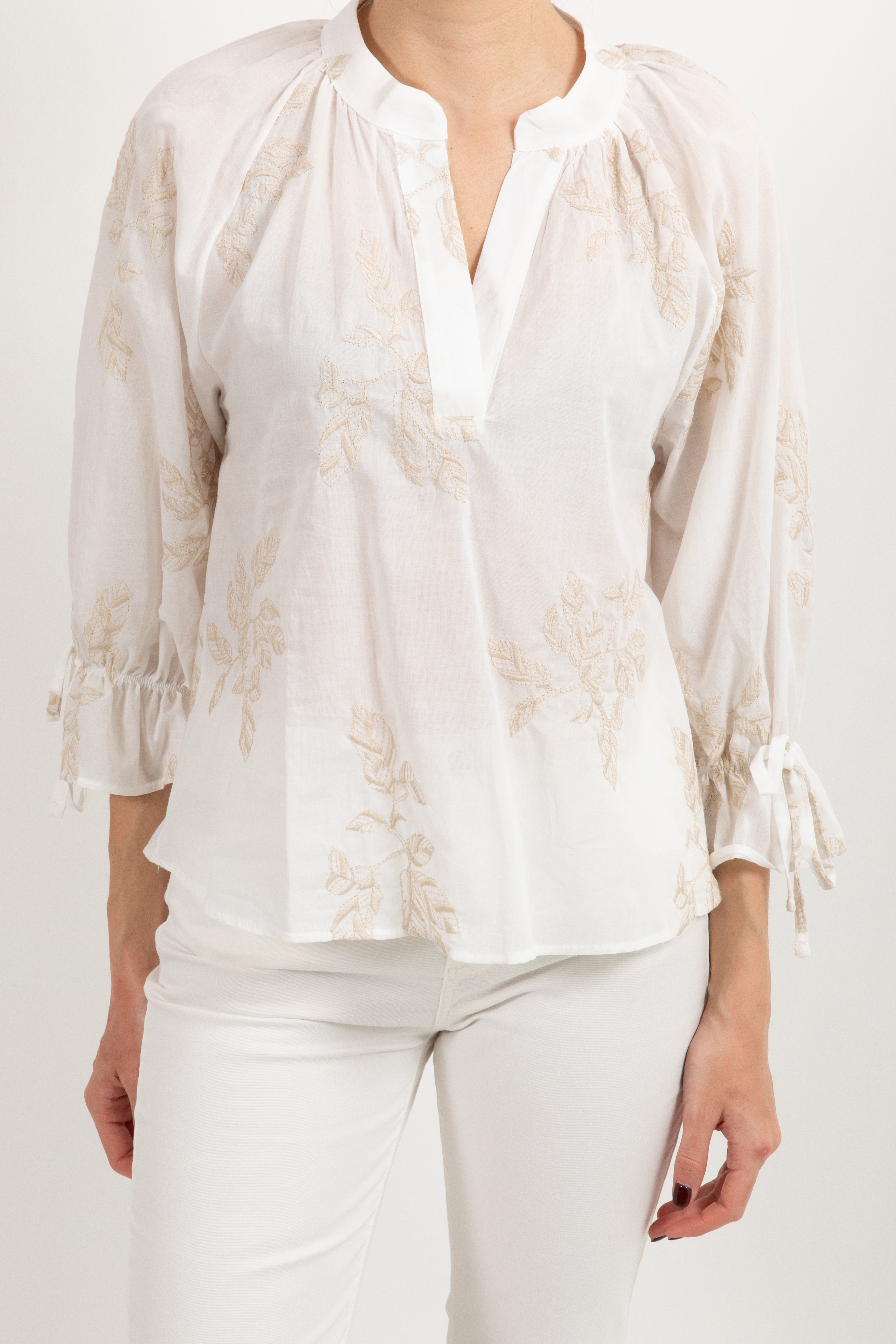 Blusa con ricamo a contrasto Susy Mix