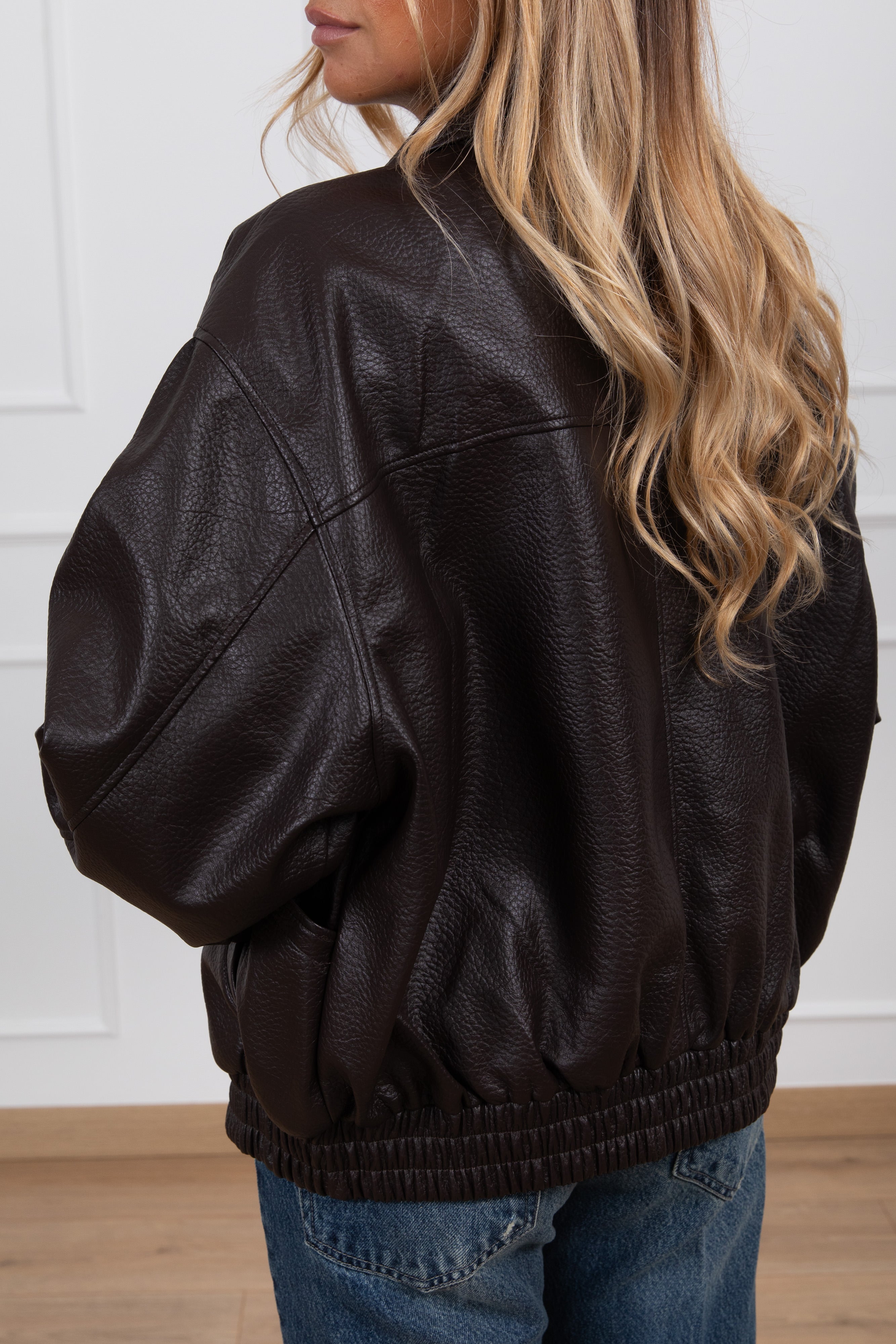 Bomber doppio-petto in eco-pelle martellata Susy Mix