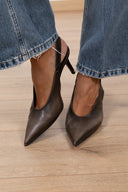 Slingback a punta effetto vintage variante taupe Divine Follie