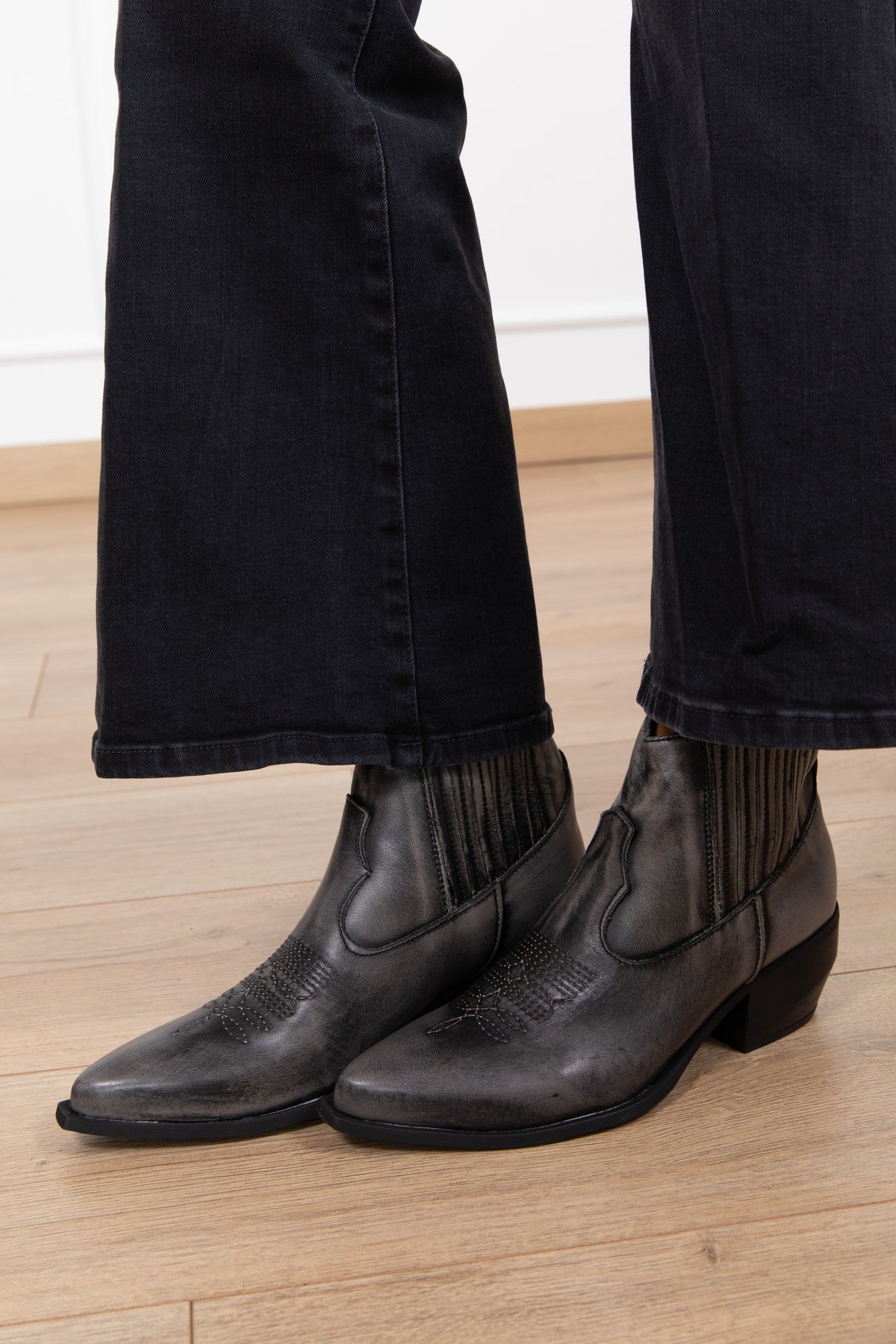 Texano basso in pelle effetto invecchiato Divine Follie