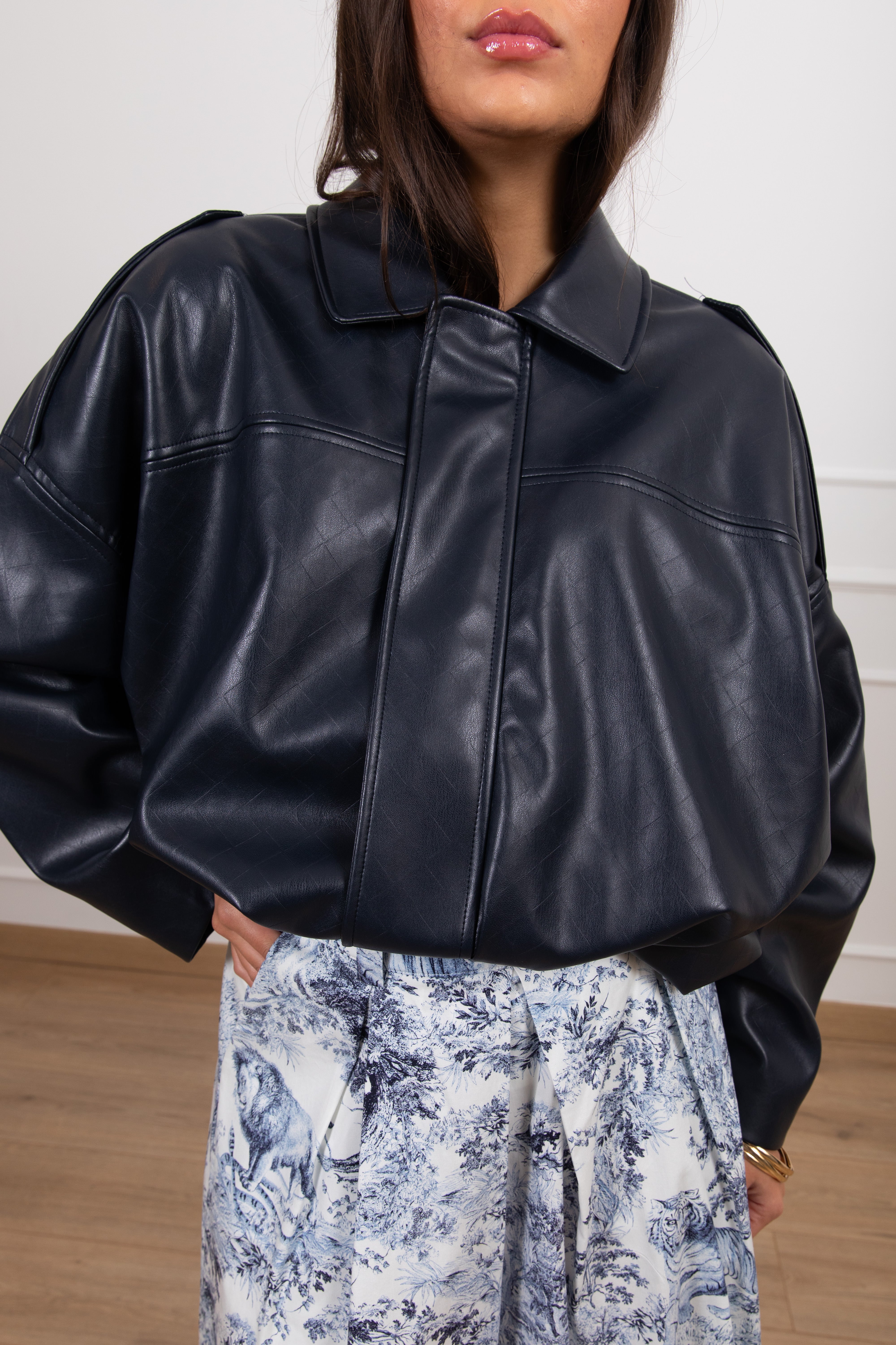 Bomber in eco-pelle intrecciata Tensione IN