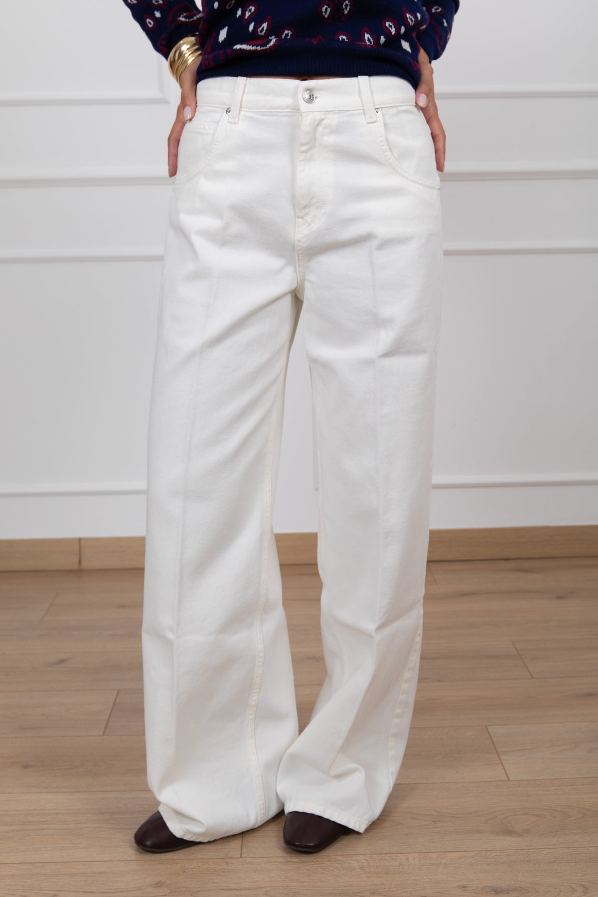 Jeans Mia color baggy-fit variante burro ViCOLO