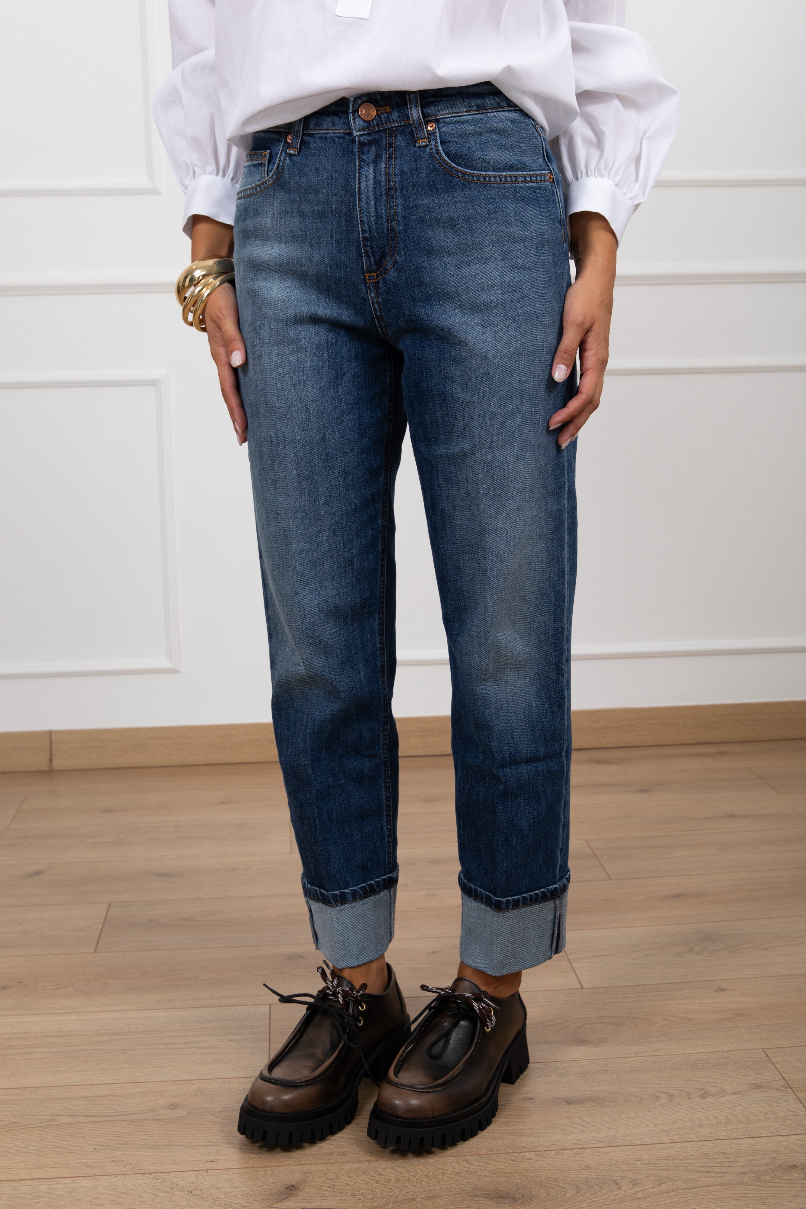 Jeans Maggie mom-fit lavaggio blu ViCOLO