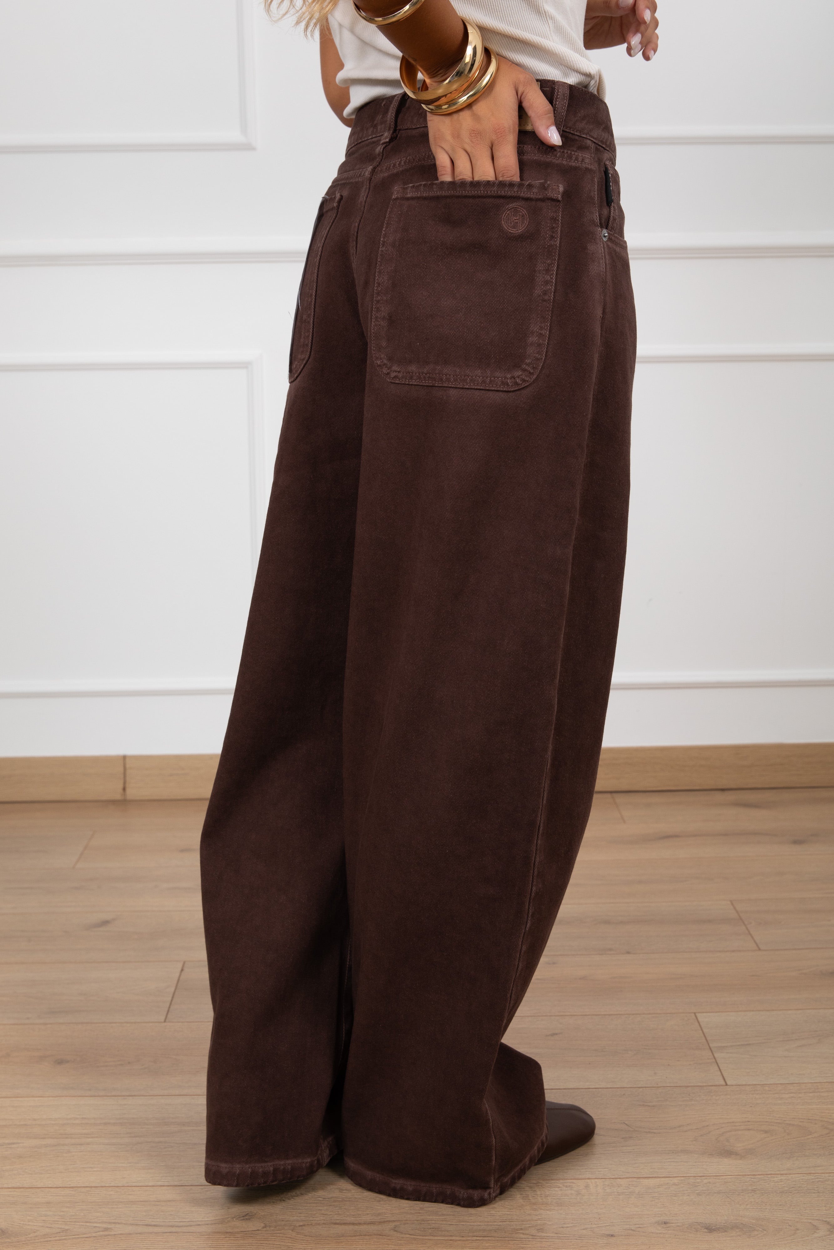 Jeans Bella color variante moro Haveone