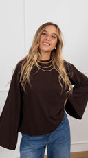 Pull girocollo manica svasata variante fondente ViCOLO