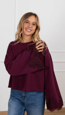 Felpa manica svasata con inserto pizzo variante vino Haveone