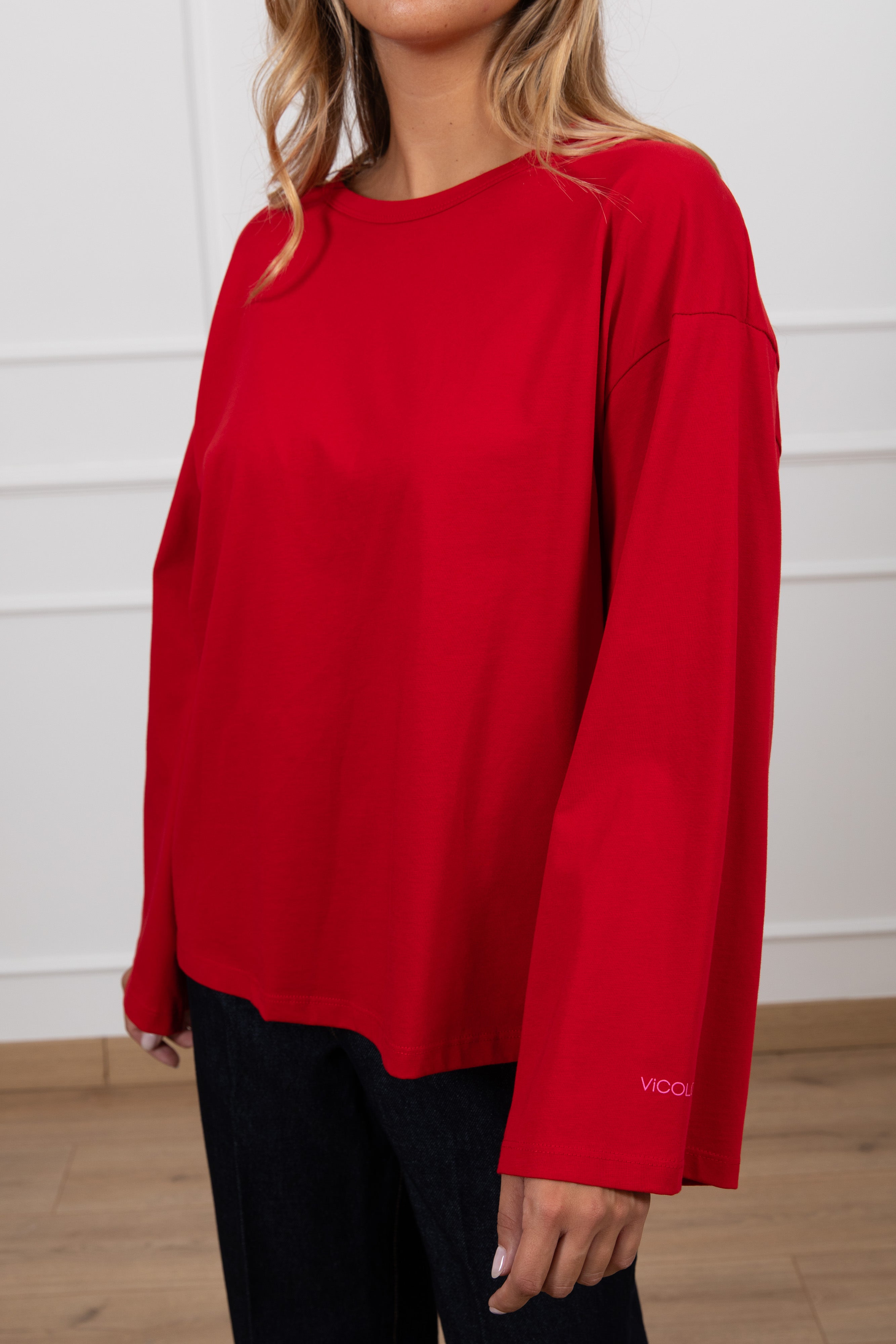 T-shirt manica svasata con logo variante rosso ViCOLO