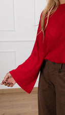 Pull girocollo manica svasata variante rosso ViCOLO
