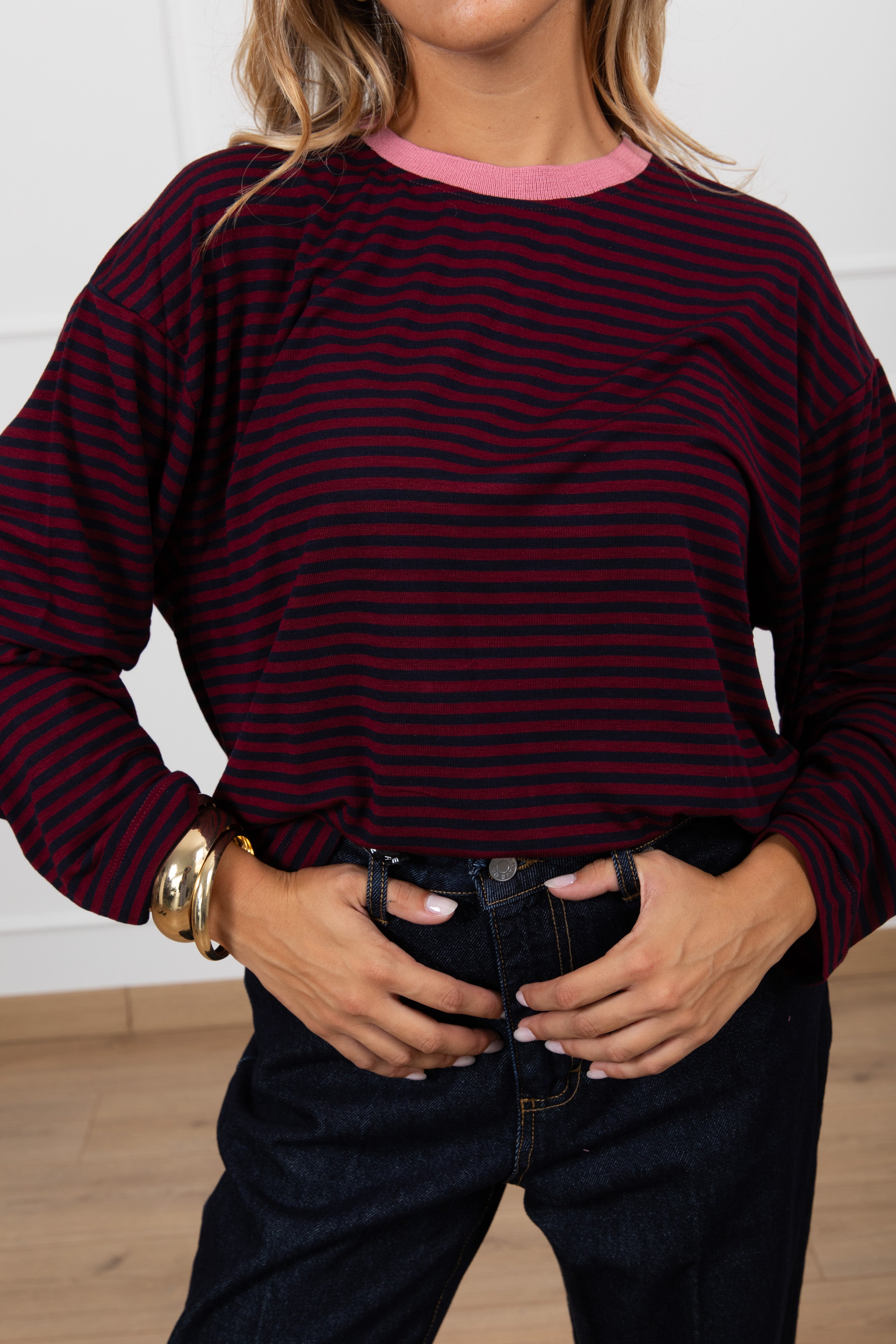 T-shirt over-size a righe con collo a contrasto Susy Mix
