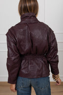 Giacca in eco-pelle con elastico in vita variante bordeaux Susy Mix
