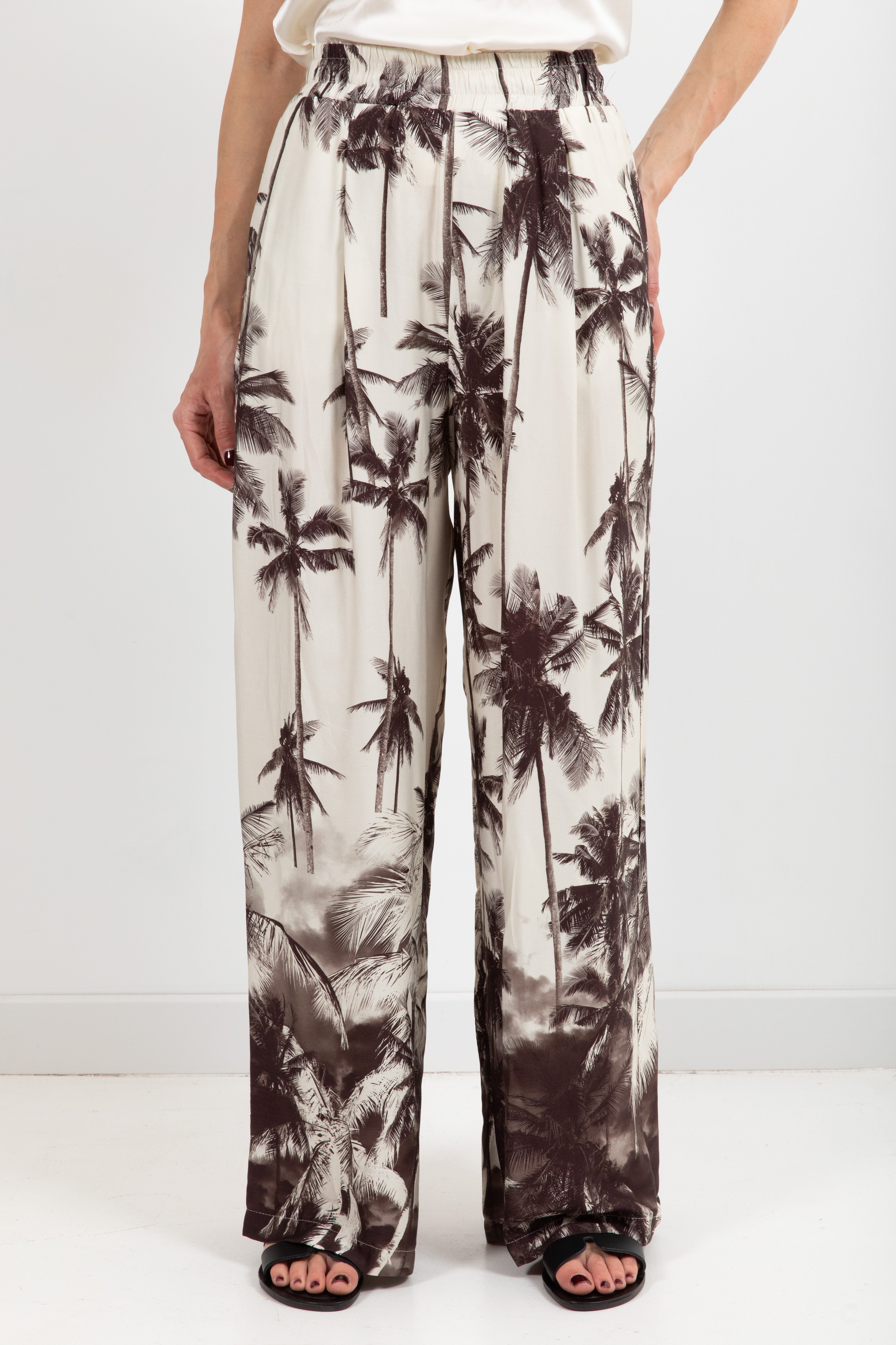 Pantalone con coulisse fantasia palme ViCOLO