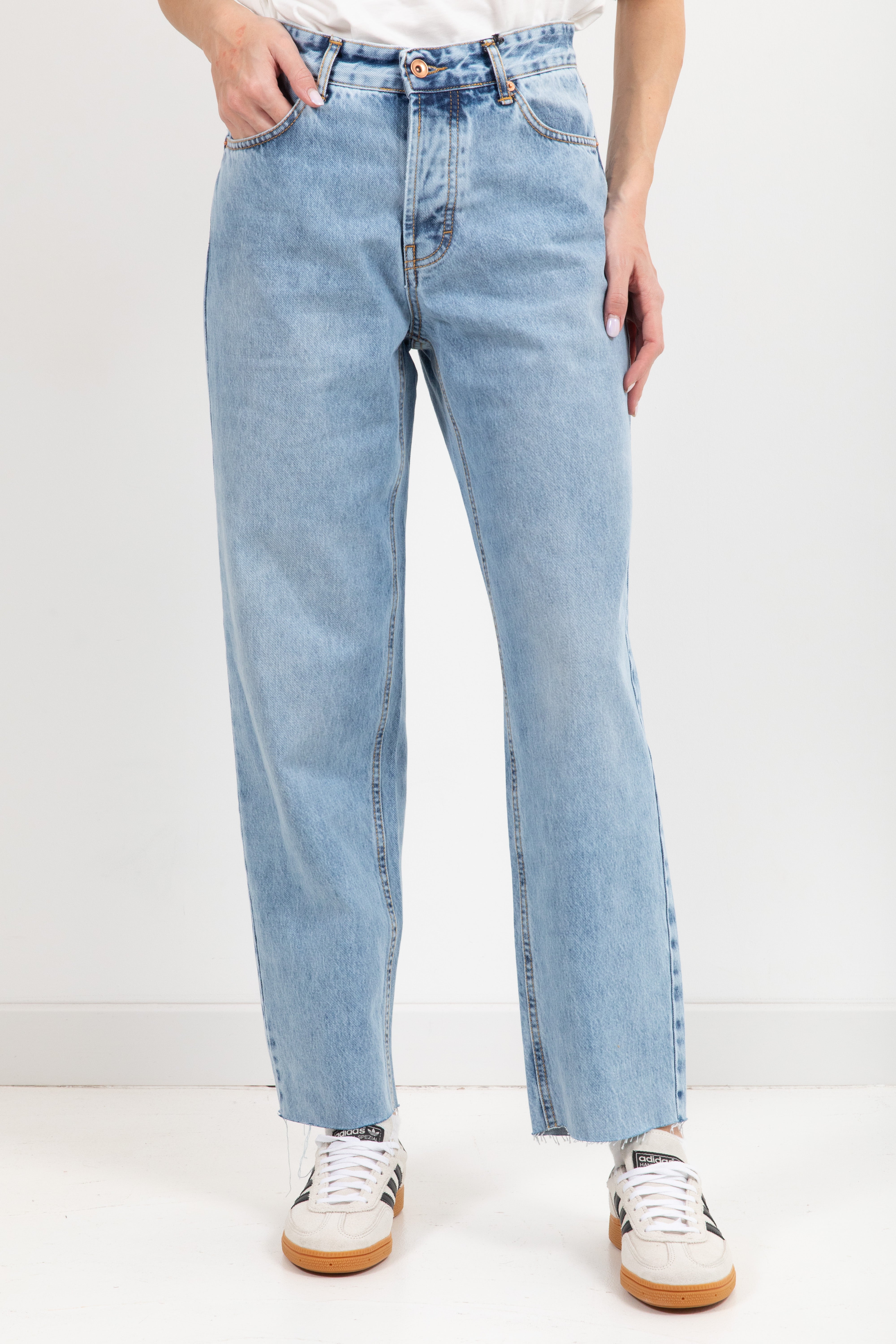 Jeans boot cut lavaggio chiaro Tensione IN