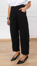 Jeans cargo egg-fit con elastico sul retro variante nero Susy Mix